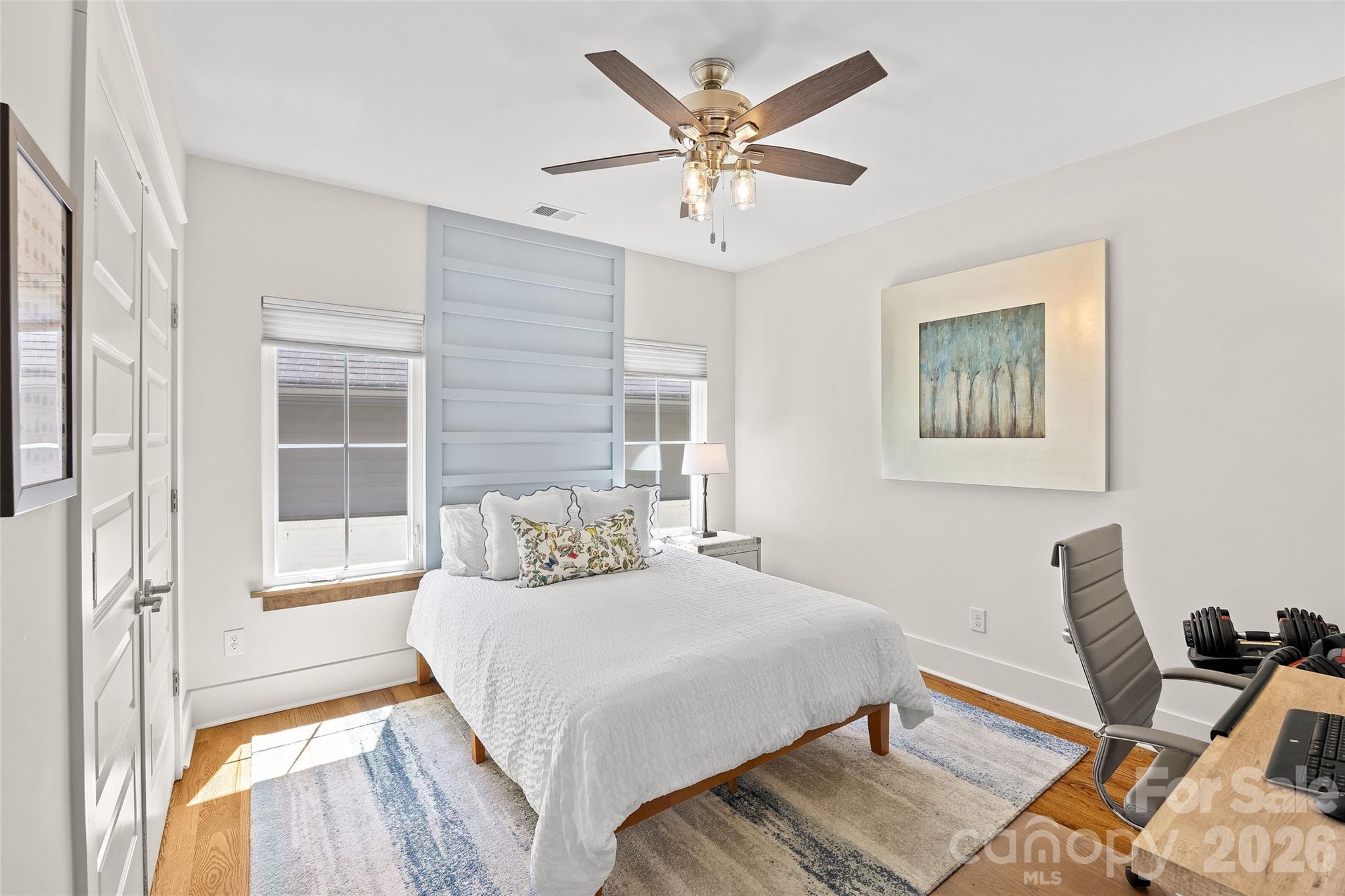 425 Pecan Avenue — Charlotte