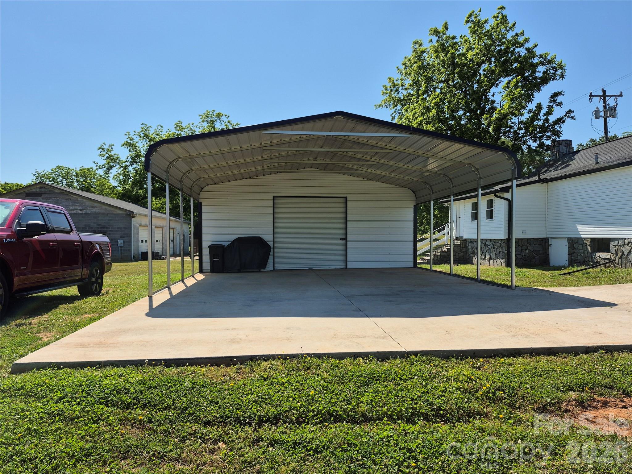 4438 Reepsville Road — Vale