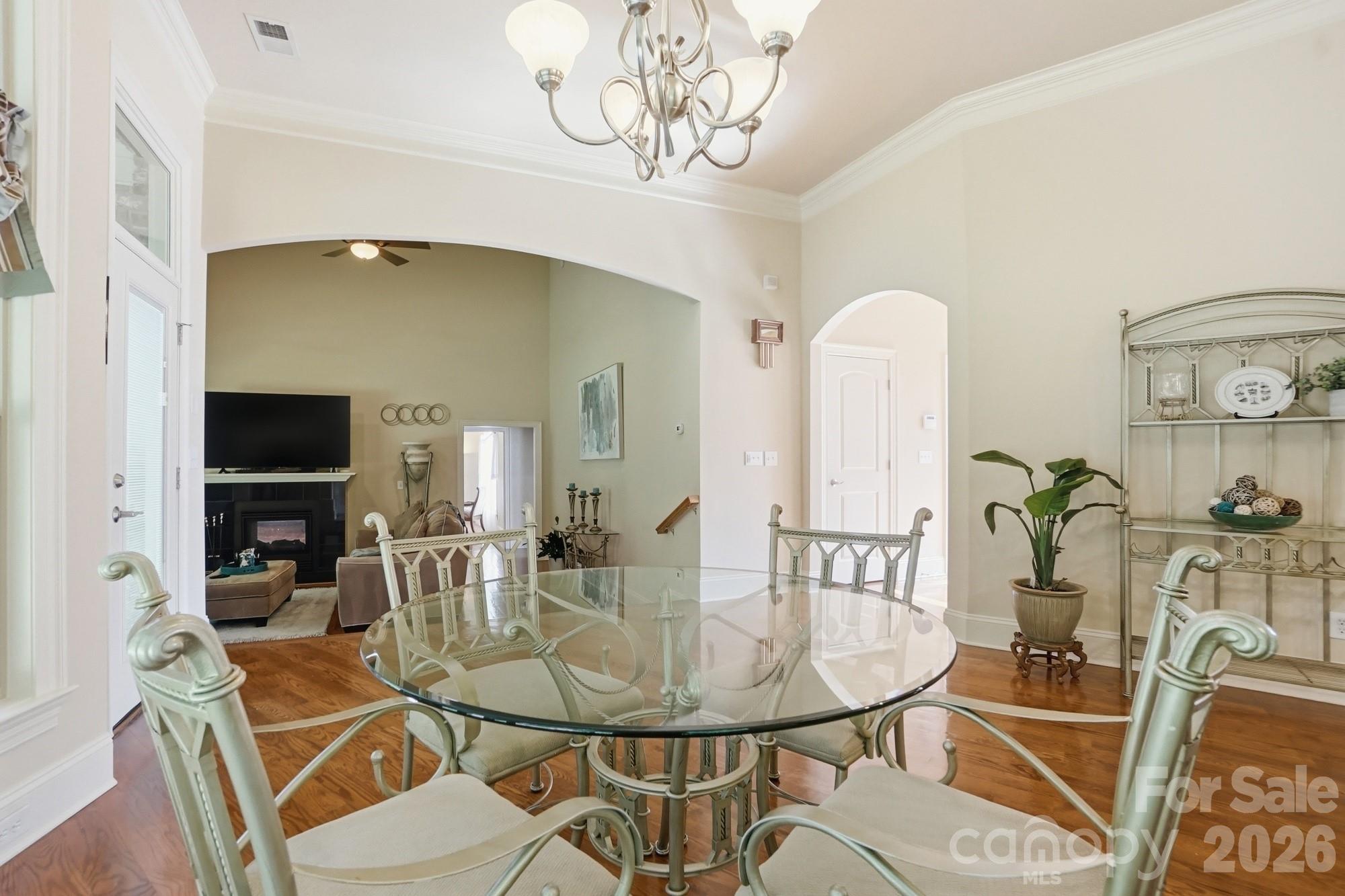 11855 Churchfield Lane — Charlotte