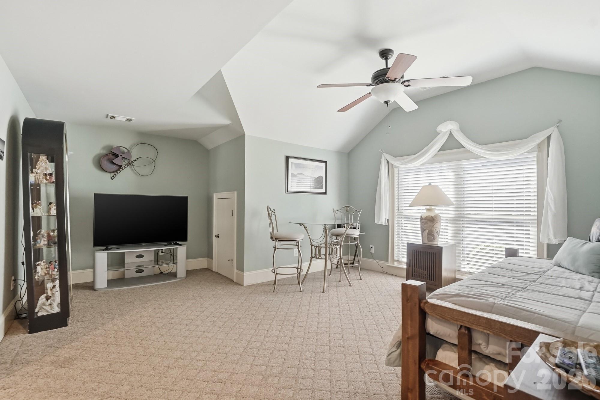 11855 Churchfield Lane — Charlotte