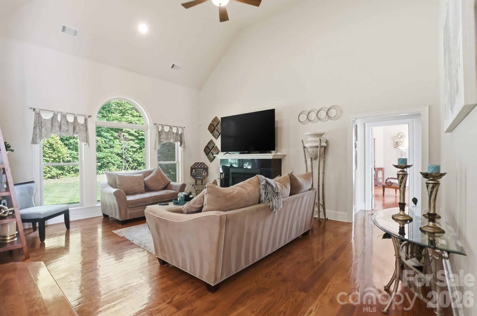 11855 Churchfield Lane — Charlotte