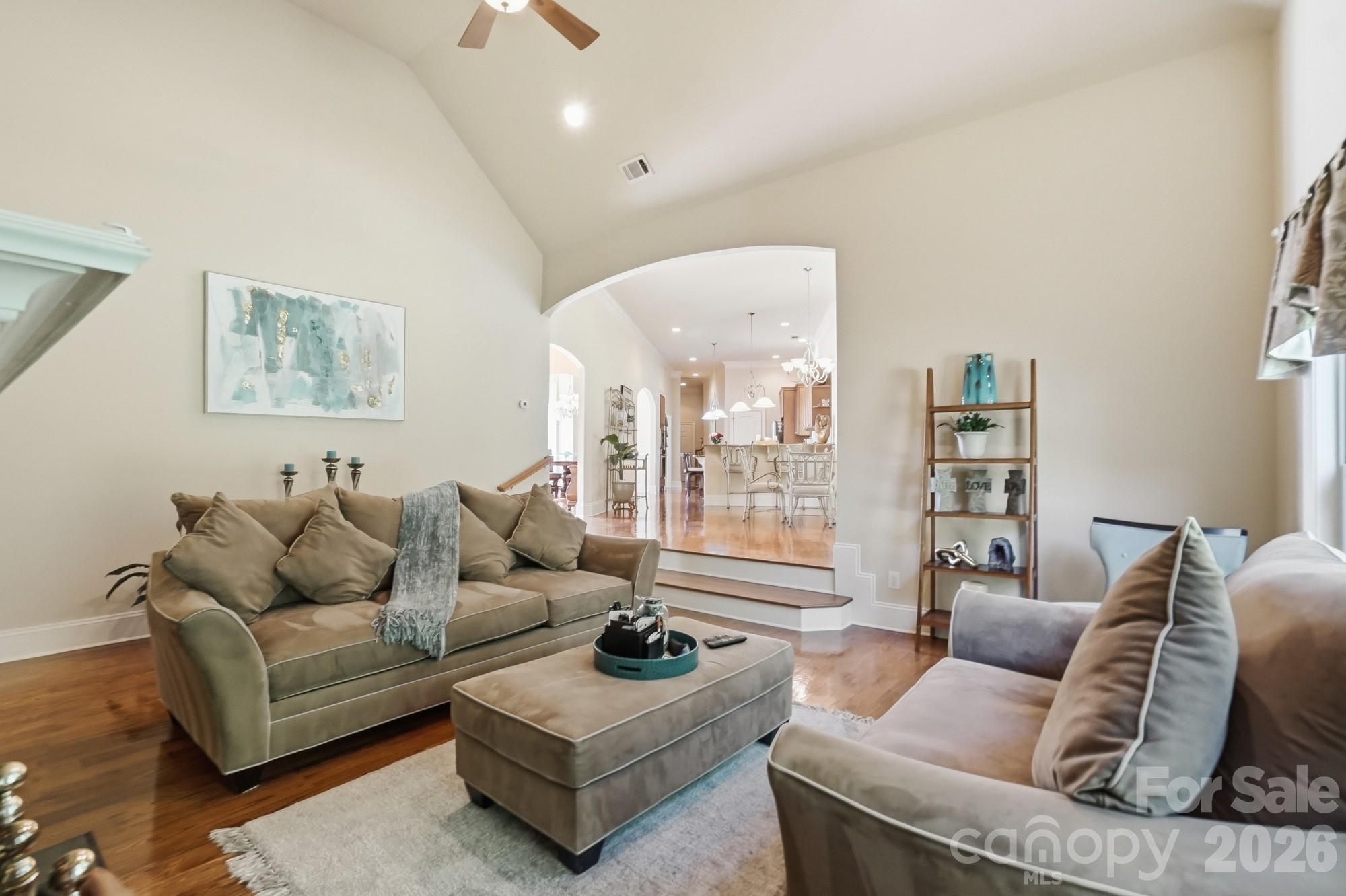 11855 Churchfield Lane — Charlotte