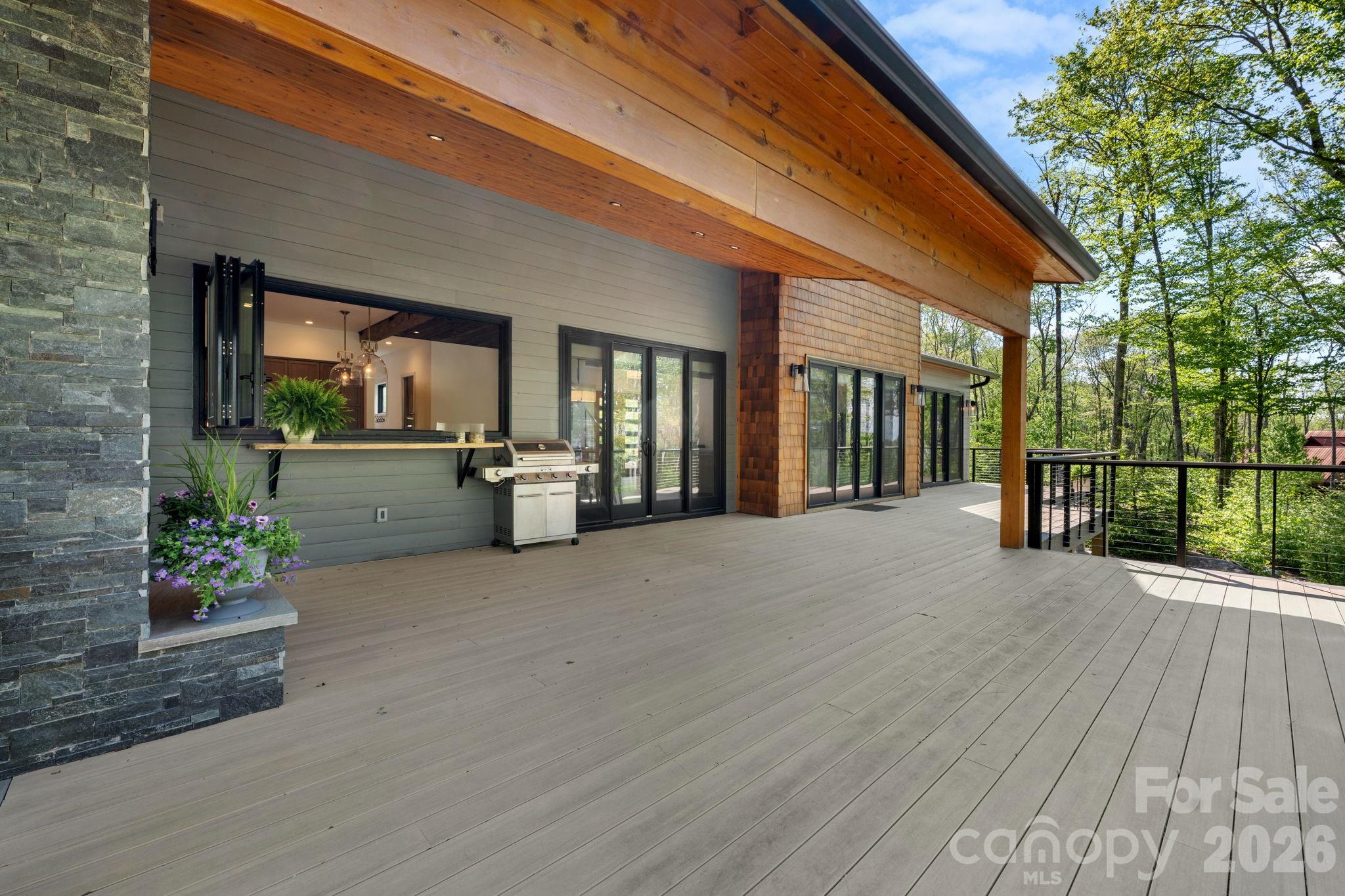 576 Eagle Springs Trail — Banner Elk