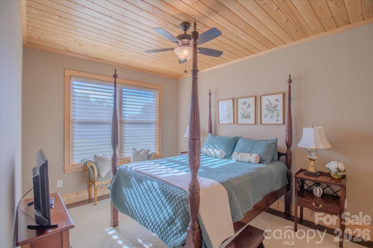 1083 Union Community Road — Thurmond