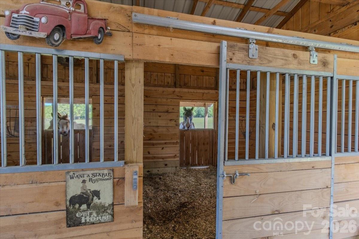 1083 Union Community Road — Thurmond