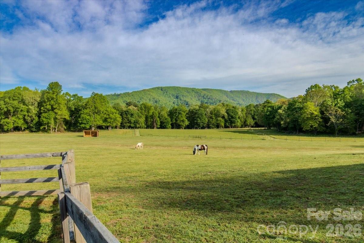 1083 Union Community Road — Thurmond