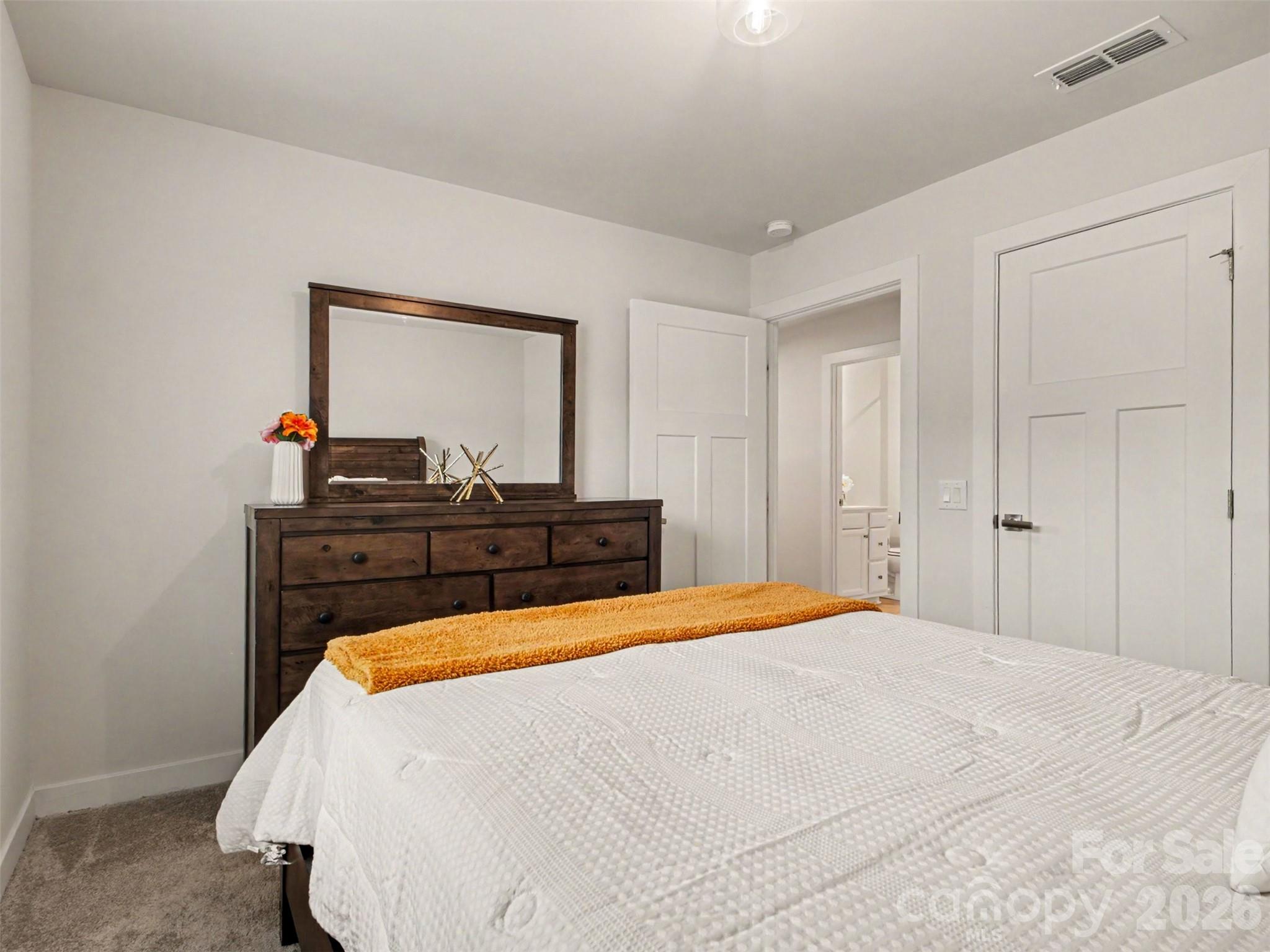 5513 Hughesdale Drive — Charlotte