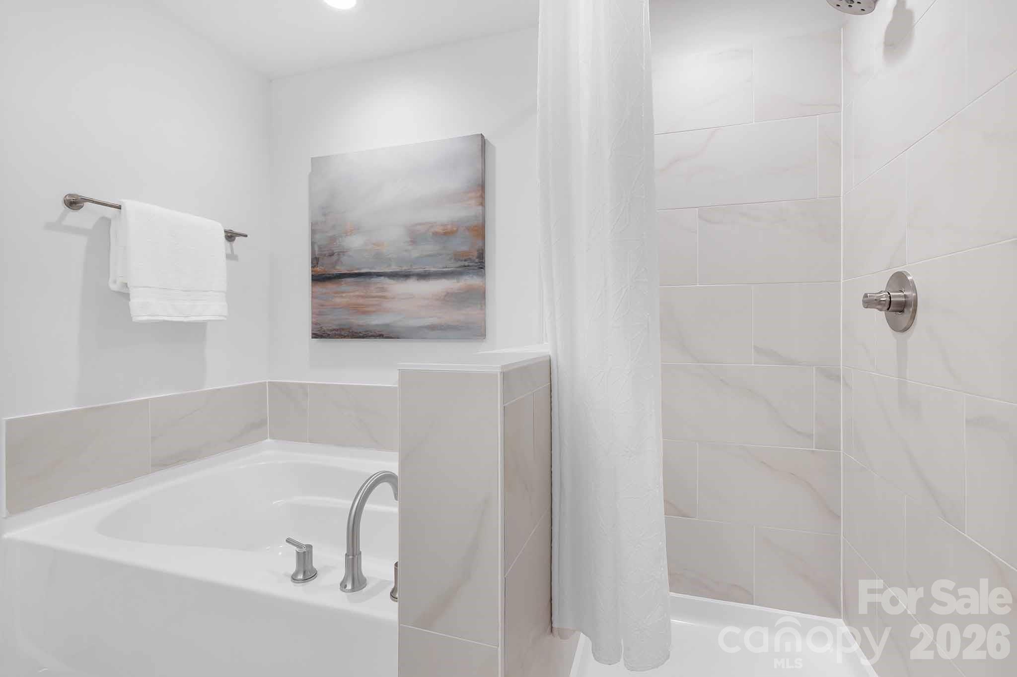 11721 Platon Avenue — Huntersville