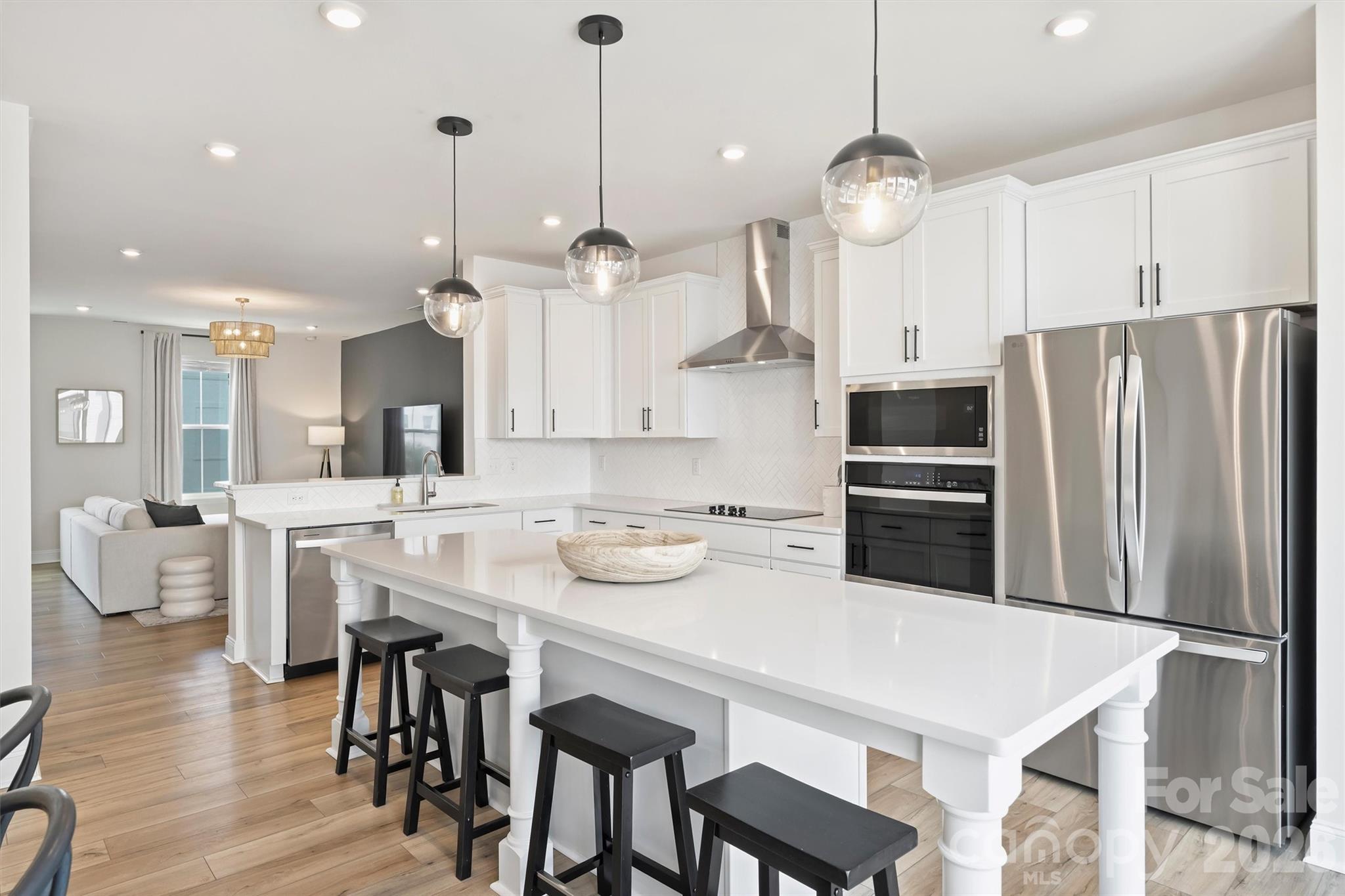 3024 Red Cardinal Lane — Charlotte
