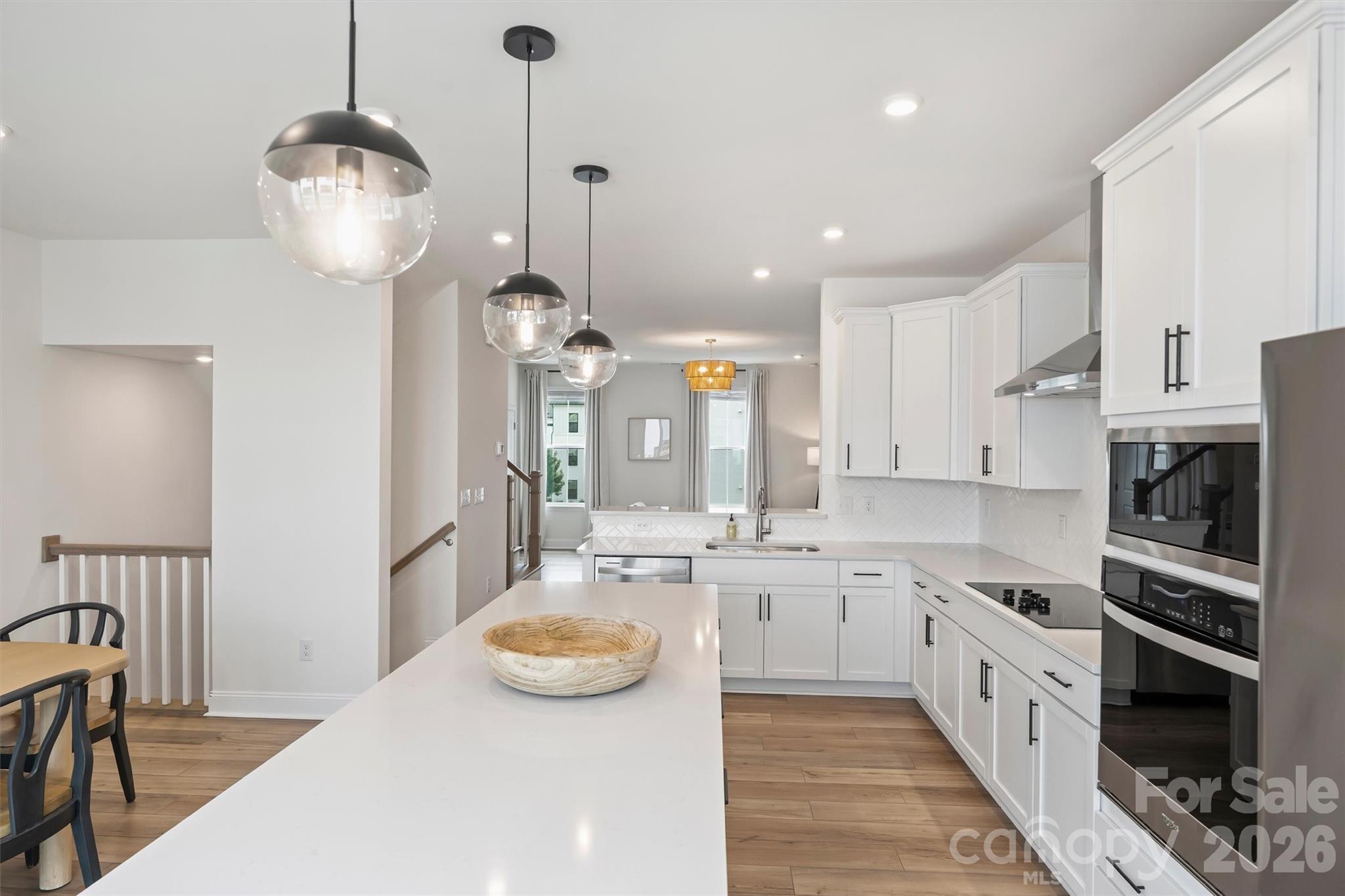 3024 Red Cardinal Lane — Charlotte