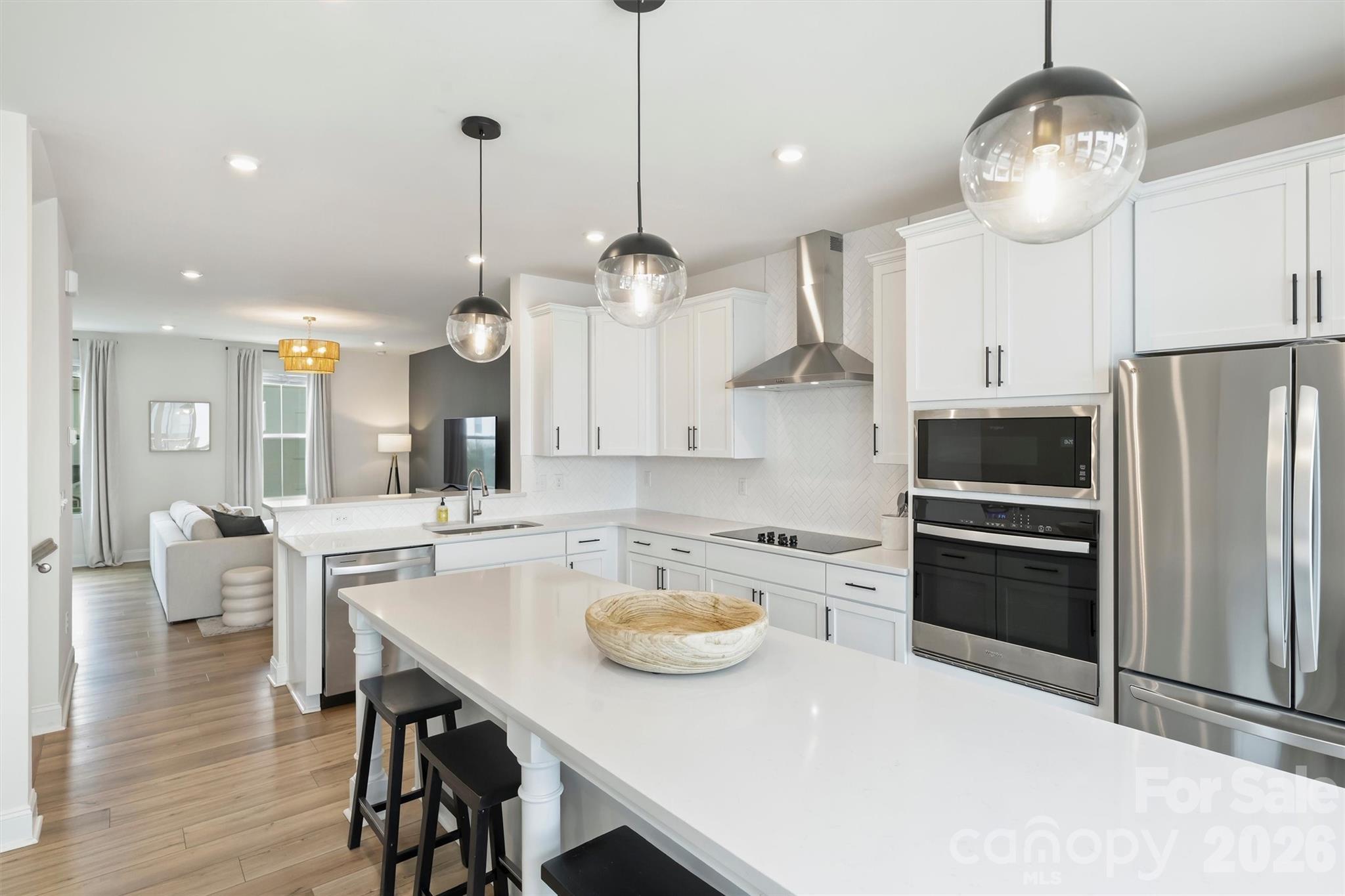 3024 Red Cardinal Lane — Charlotte