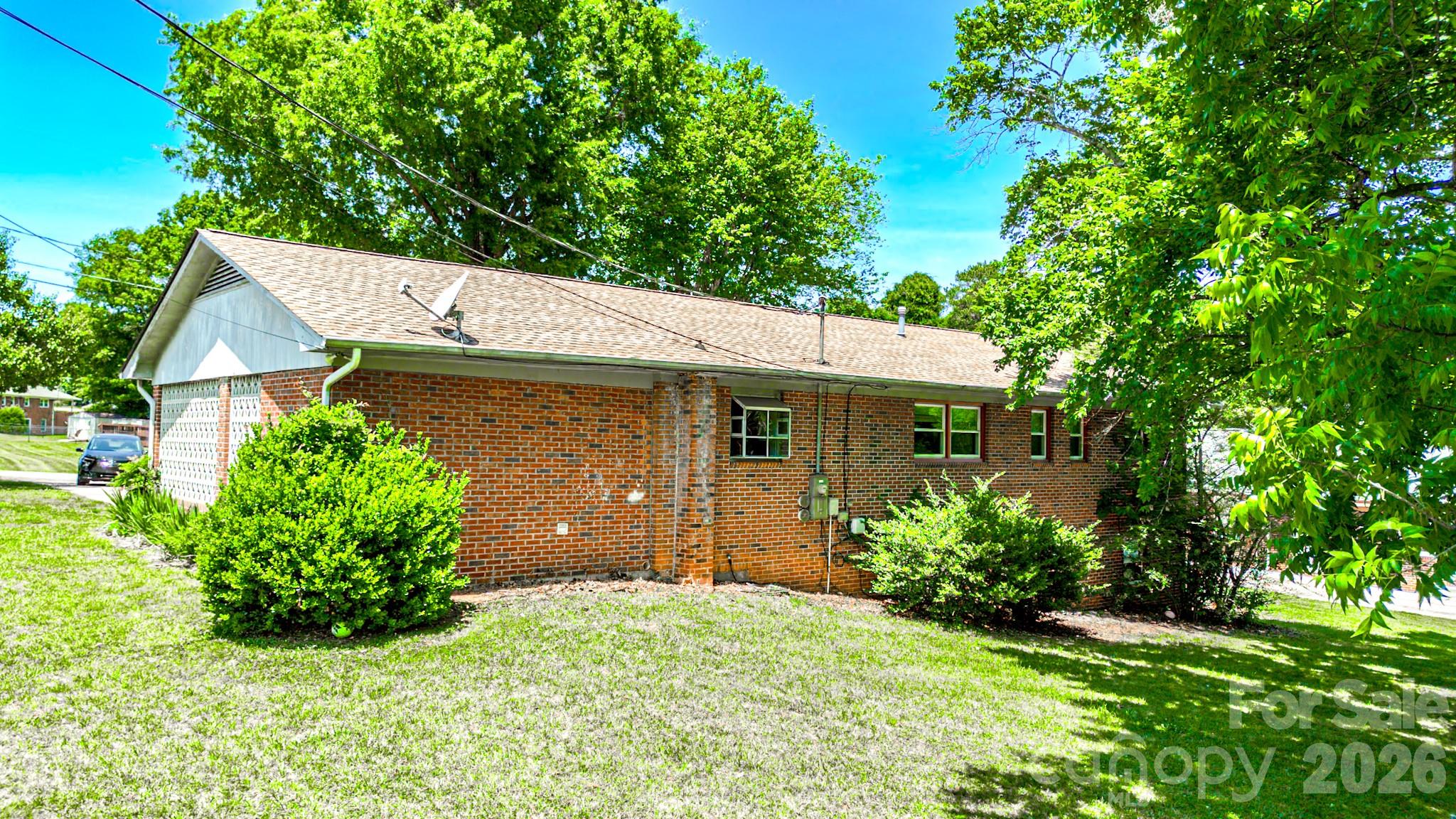 135 Hazelwood Drive — Forest City