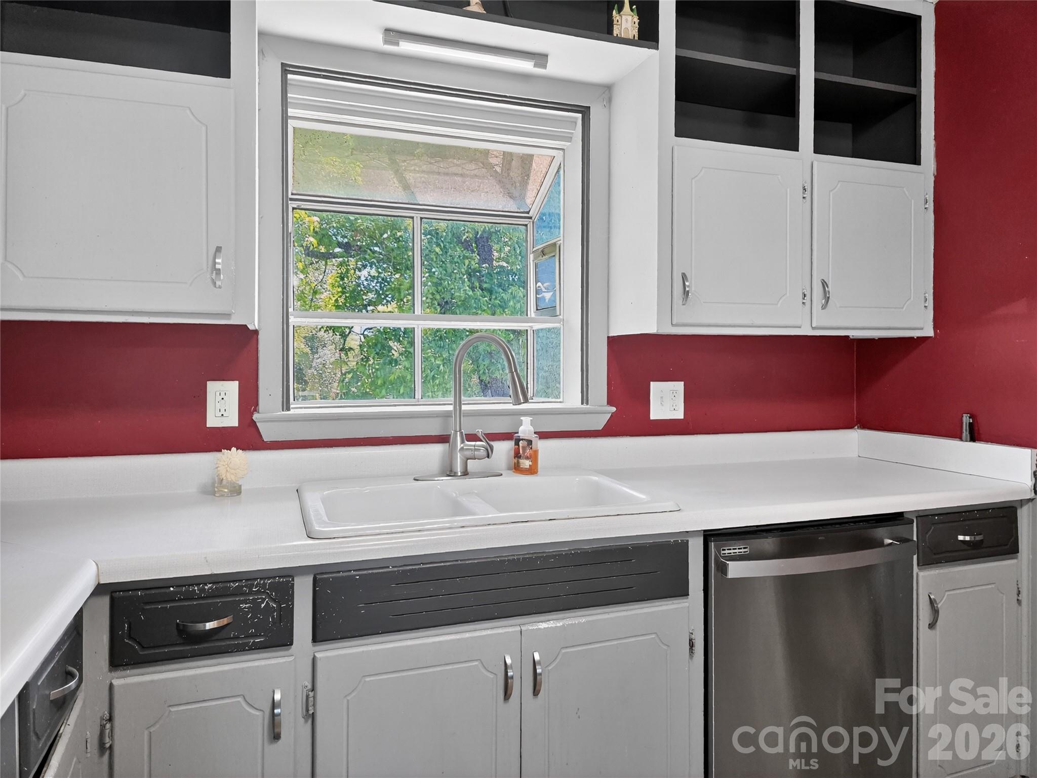 135 Hazelwood Drive — Forest City