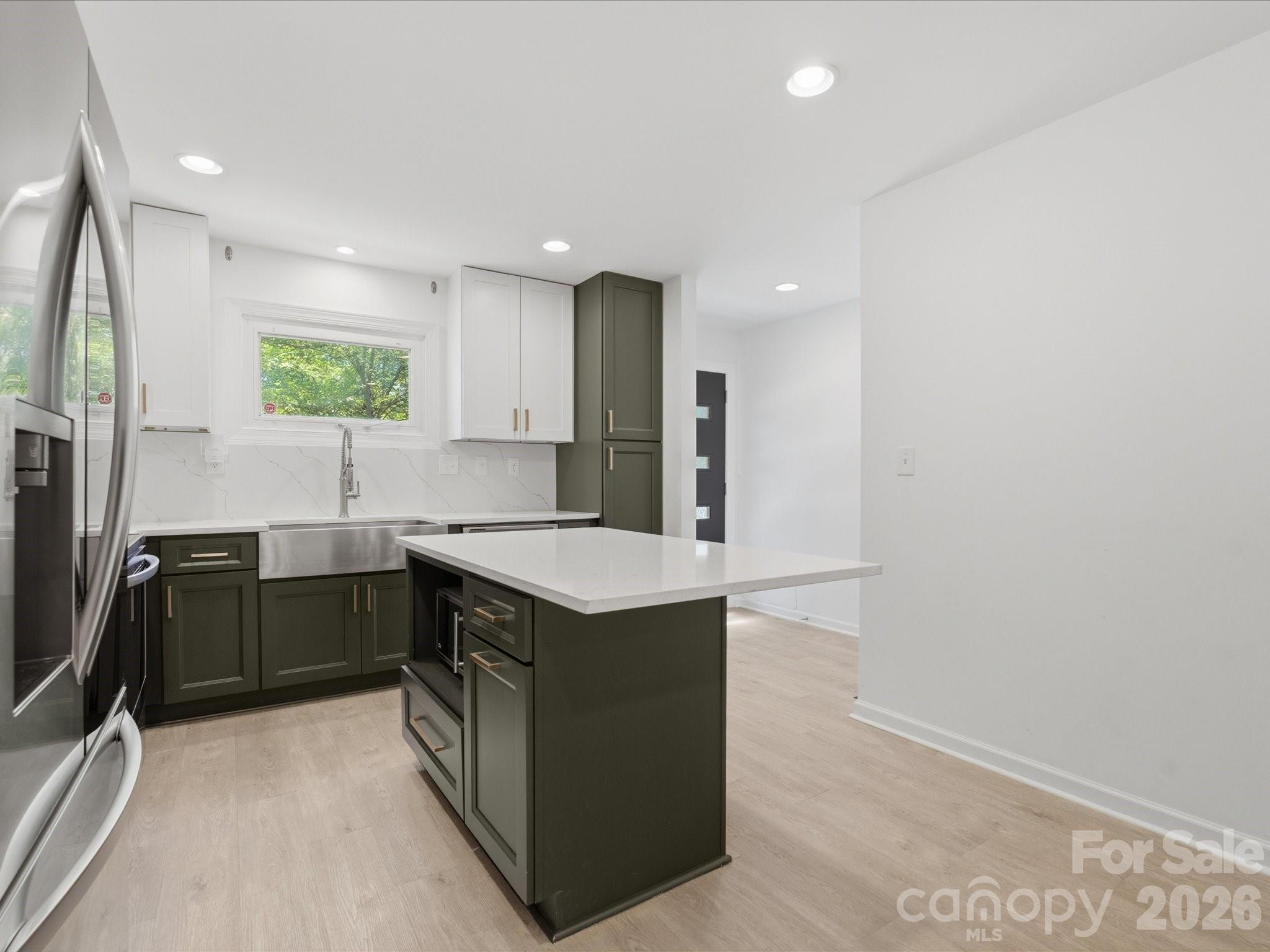 3633 Rosehaven Drive — Charlotte