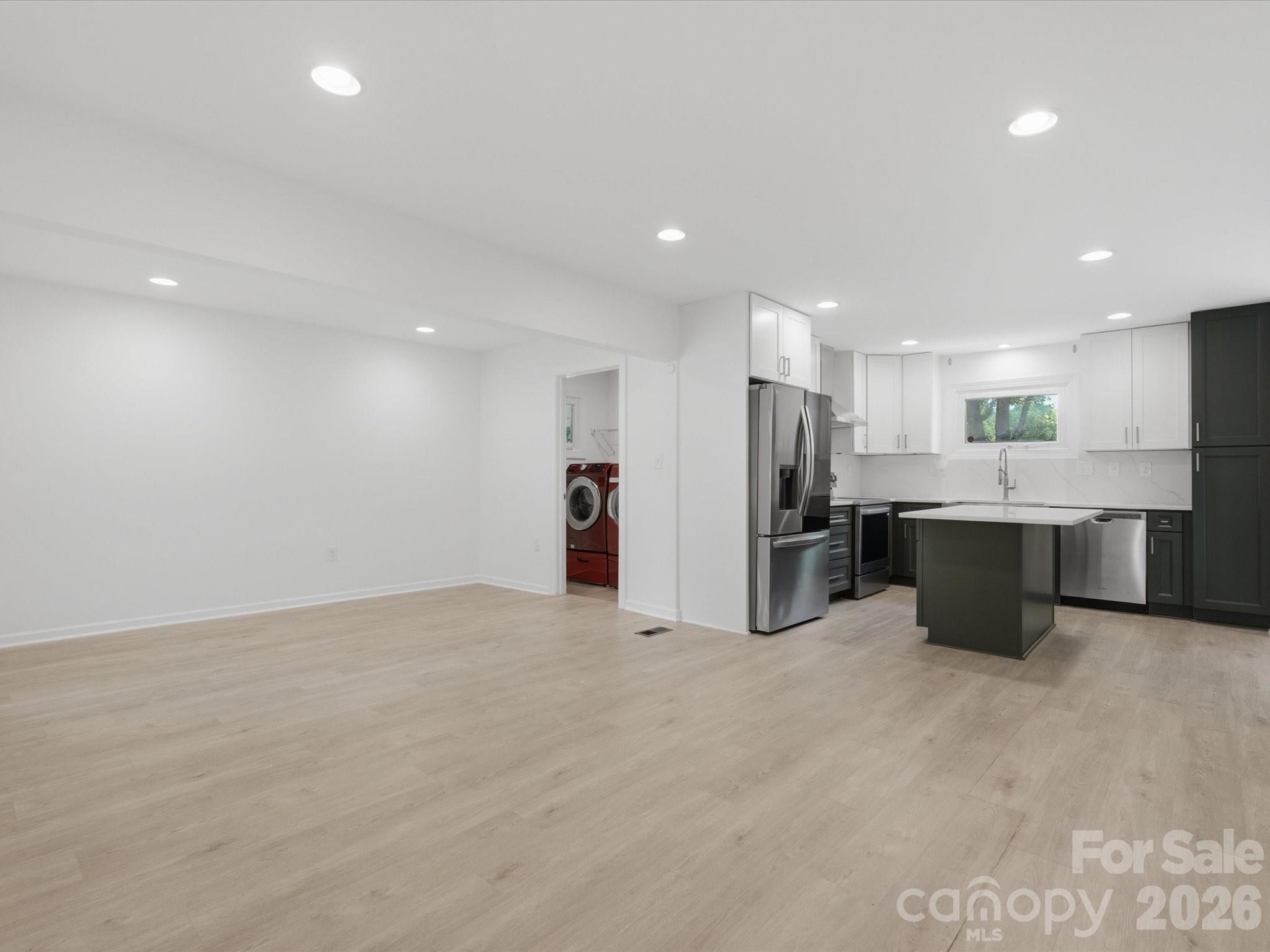 3633 Rosehaven Drive — Charlotte
