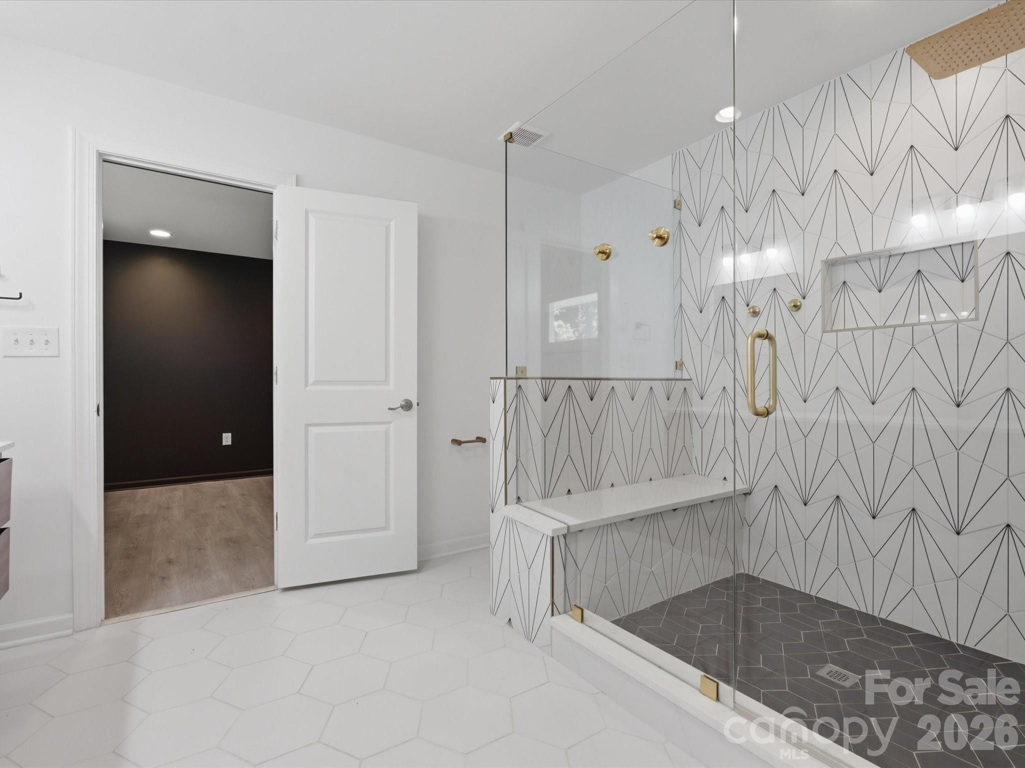 3633 Rosehaven Drive — Charlotte