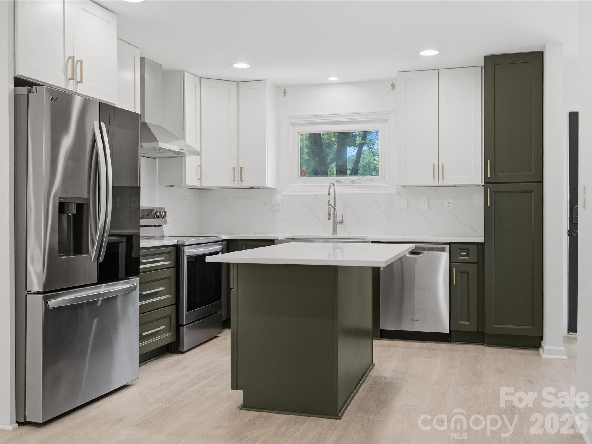 3633 Rosehaven Drive — Charlotte