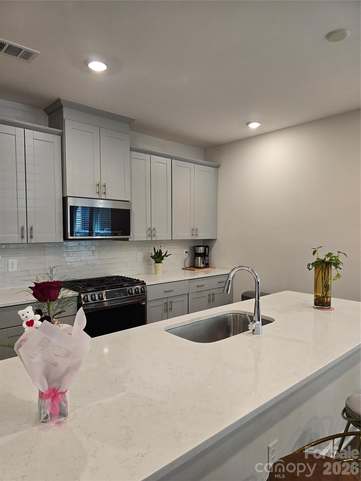 1221 Colgher Street — Charlotte