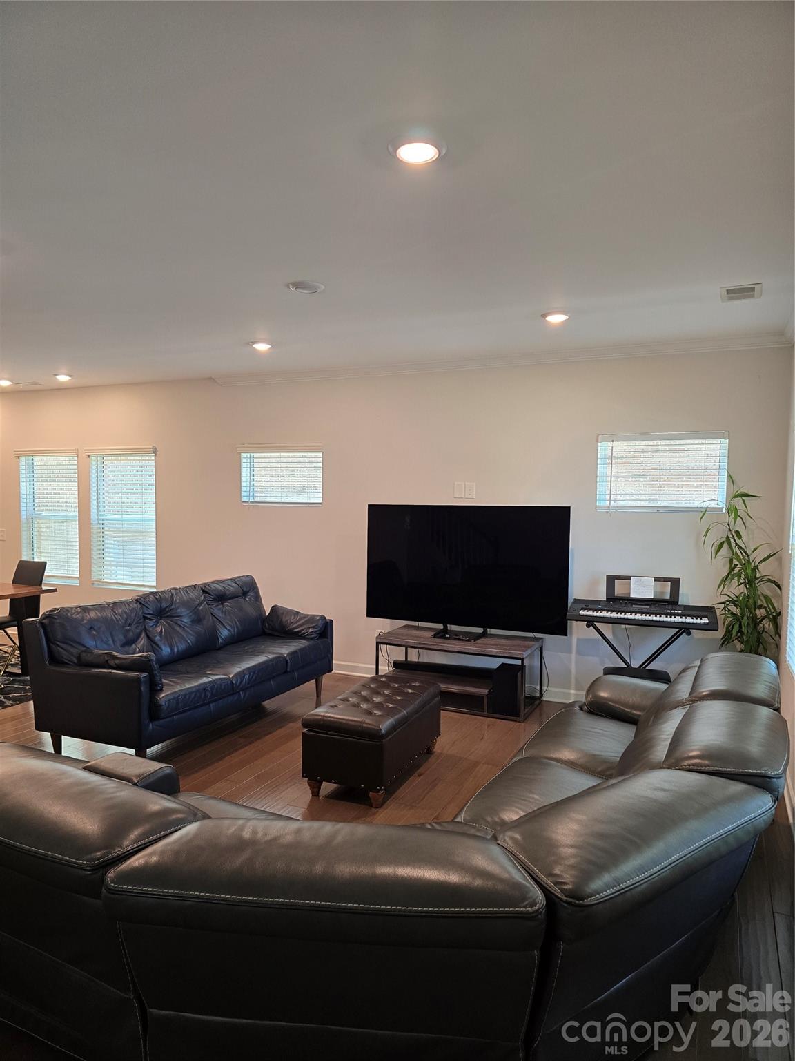1221 Colgher Street — Charlotte