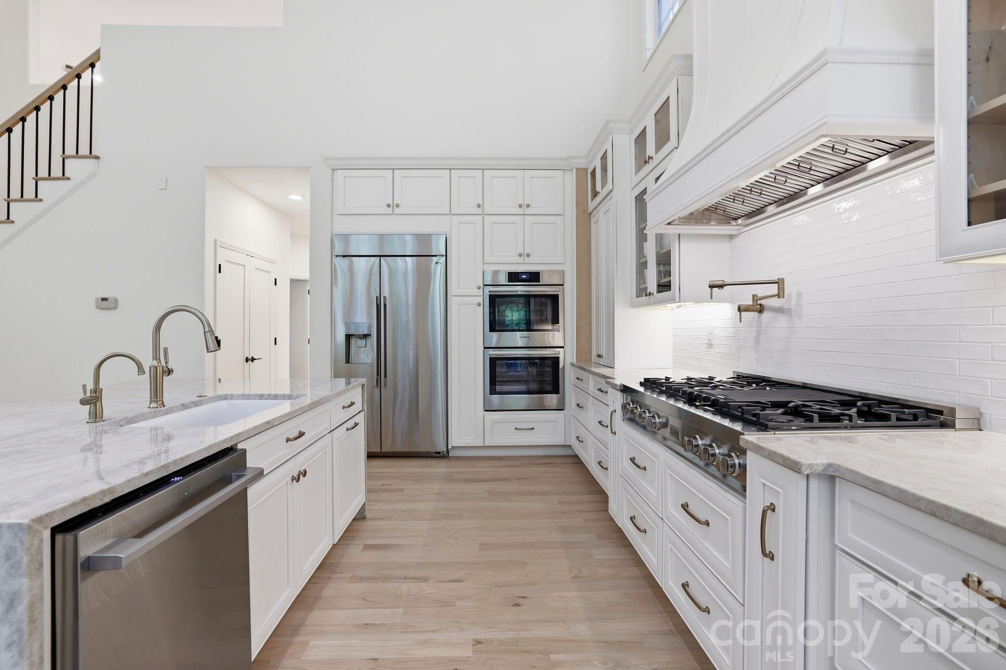 5424 Amanda Lane — Belmont