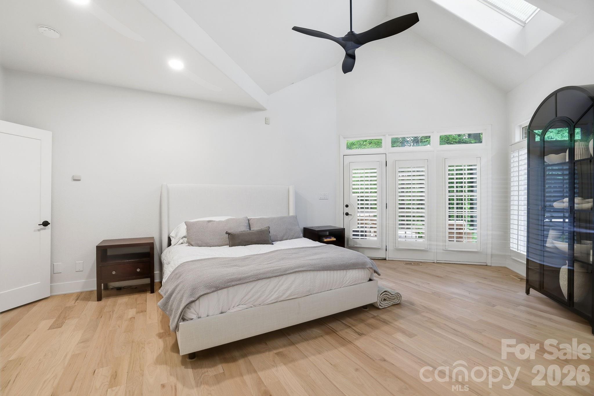 5424 Amanda Lane — Belmont
