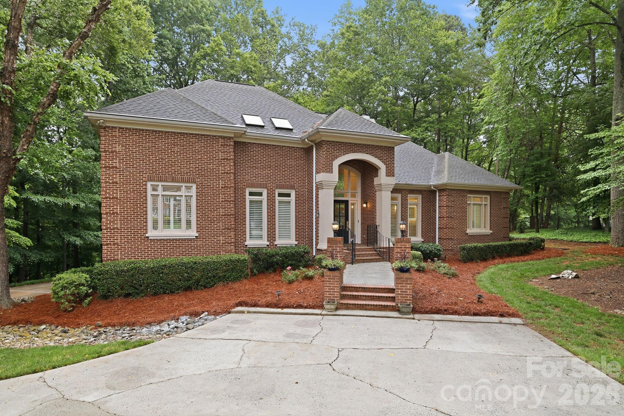 5424 Amanda Lane — Belmont