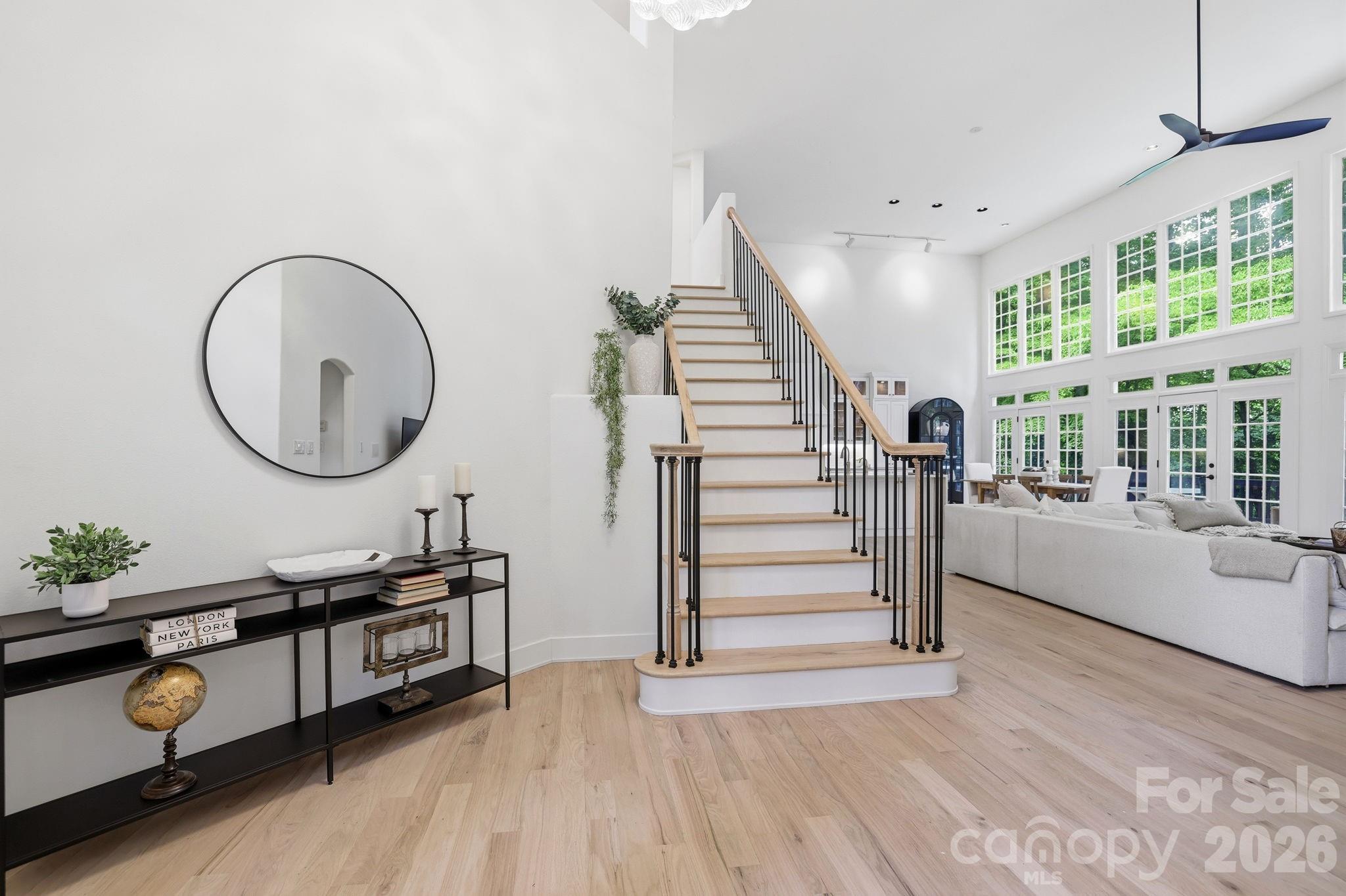 5424 Amanda Lane — Belmont