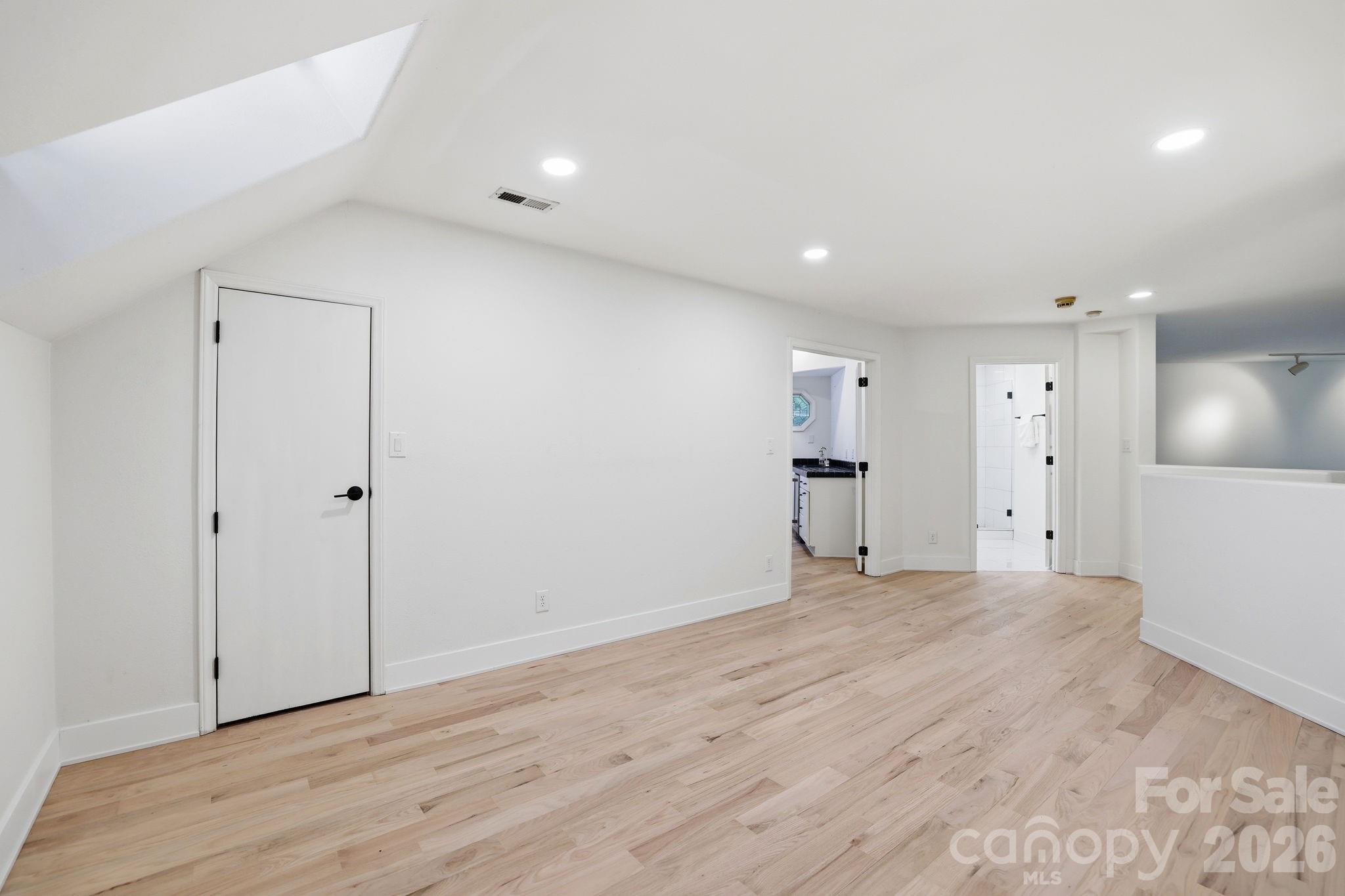 5424 Amanda Lane — Belmont