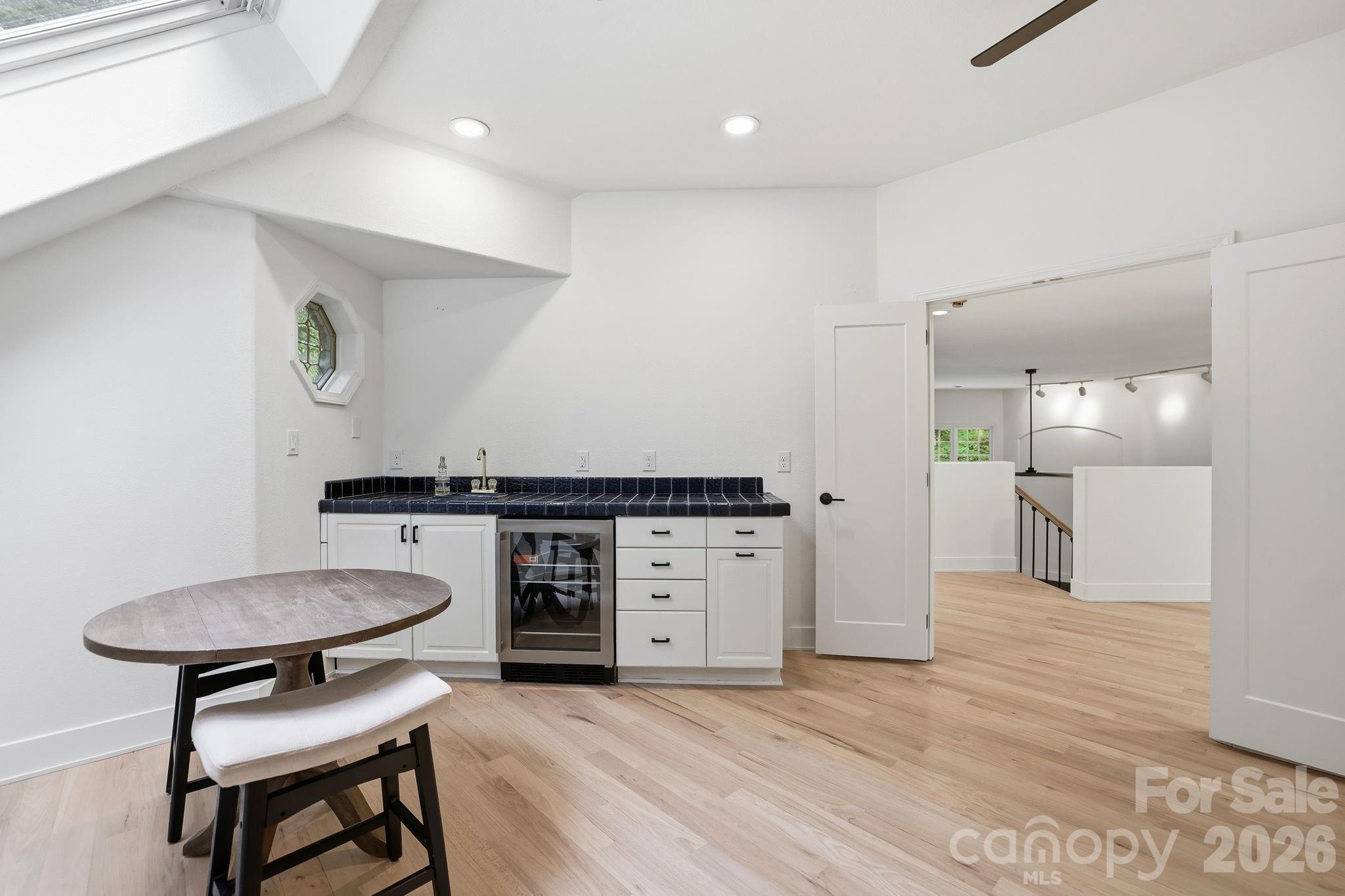 5424 Amanda Lane — Belmont
