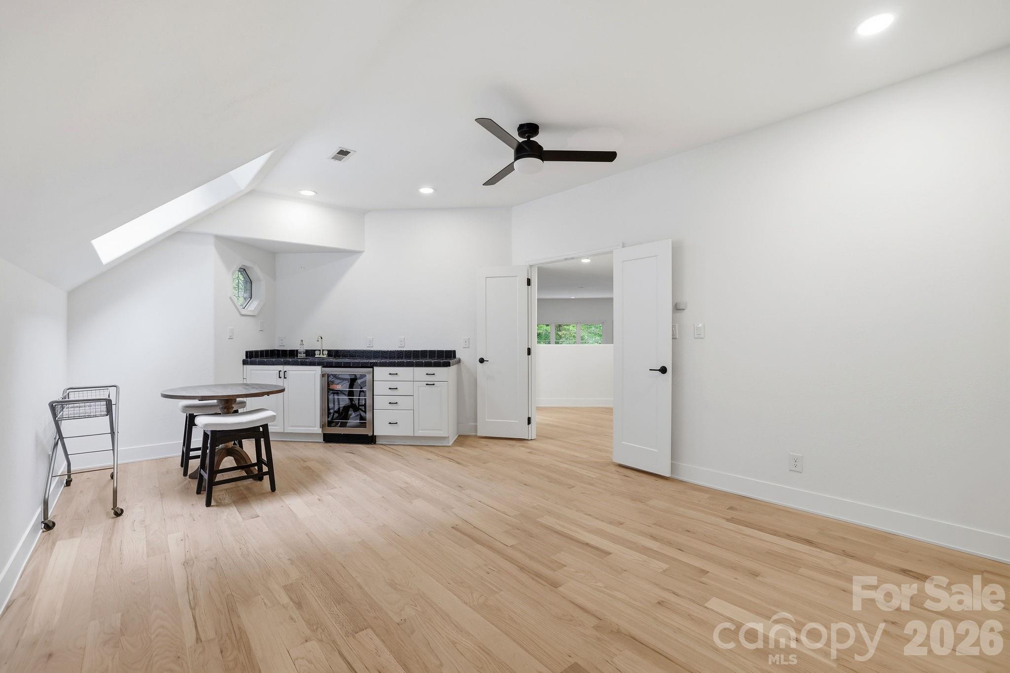 5424 Amanda Lane — Belmont