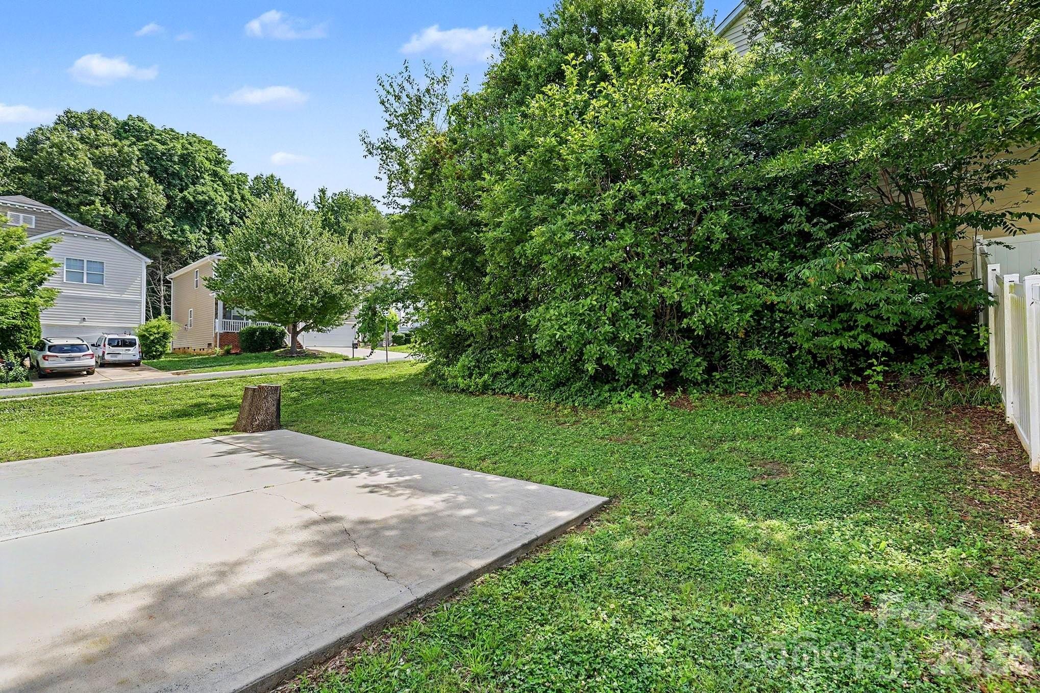 5618 Stowe Derby Drive — Charlotte