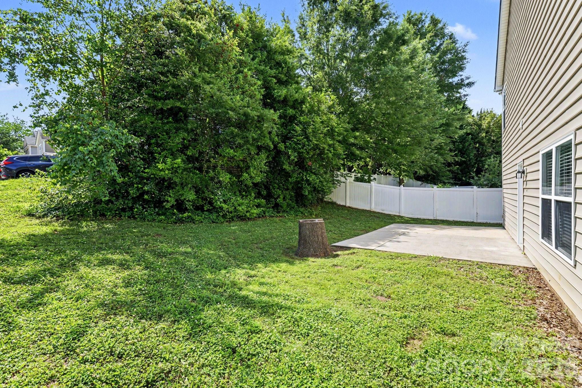 5618 Stowe Derby Drive — Charlotte