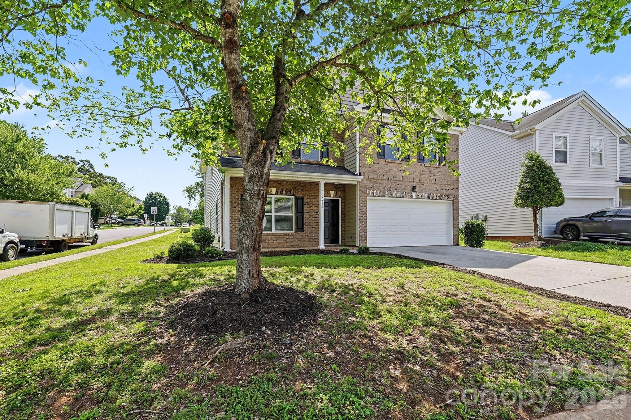 5618 Stowe Derby Drive — Charlotte