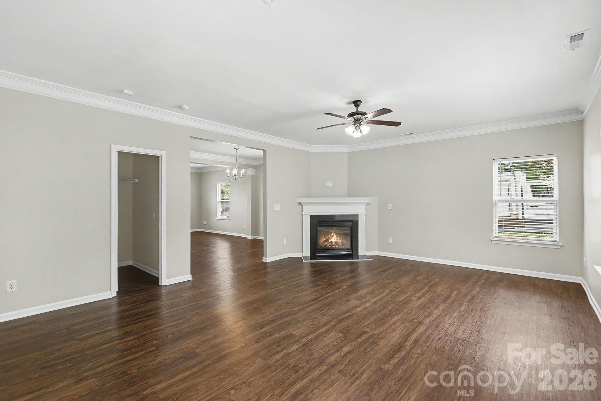 5618 Stowe Derby Drive — Charlotte