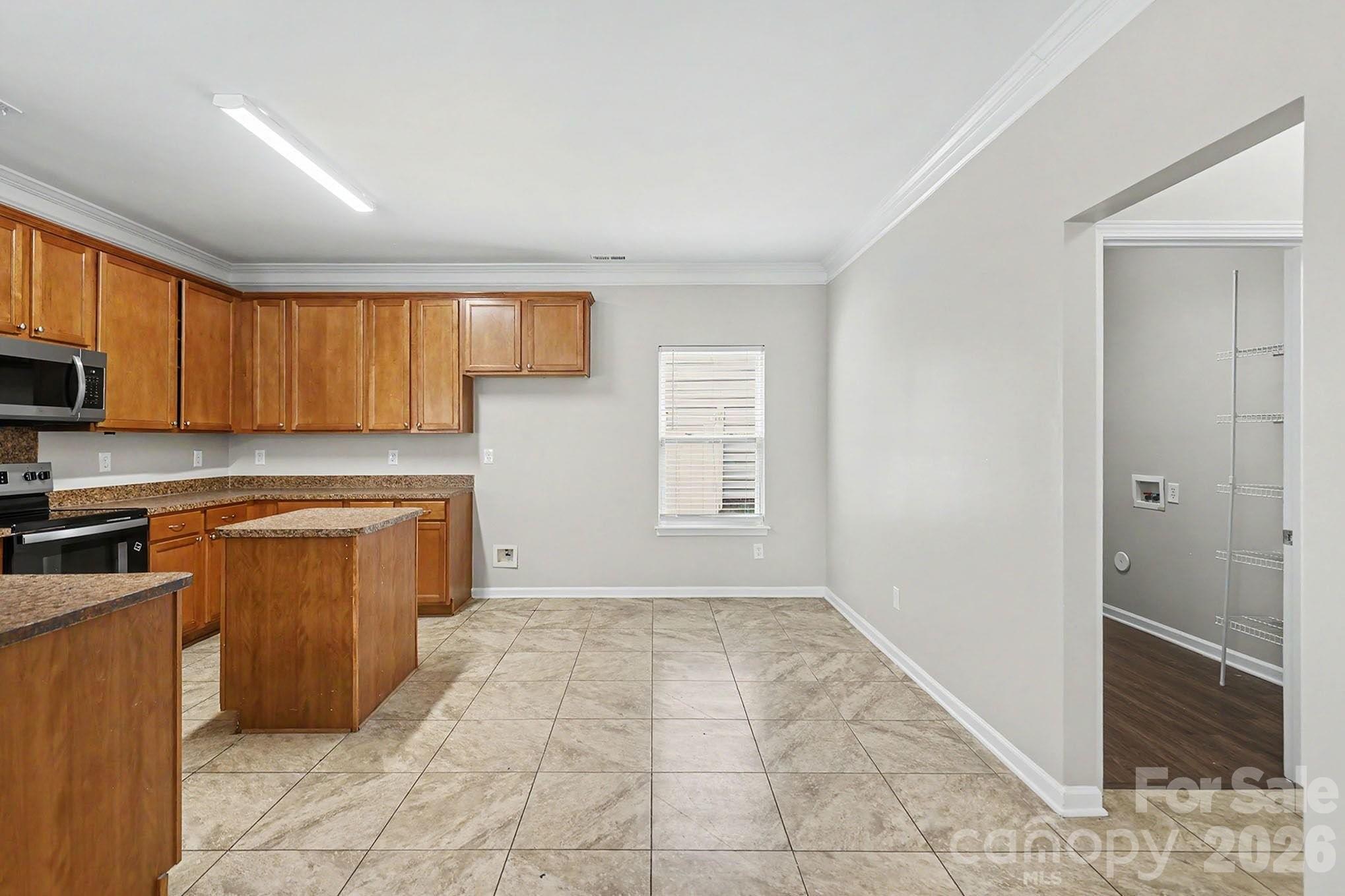 5618 Stowe Derby Drive — Charlotte