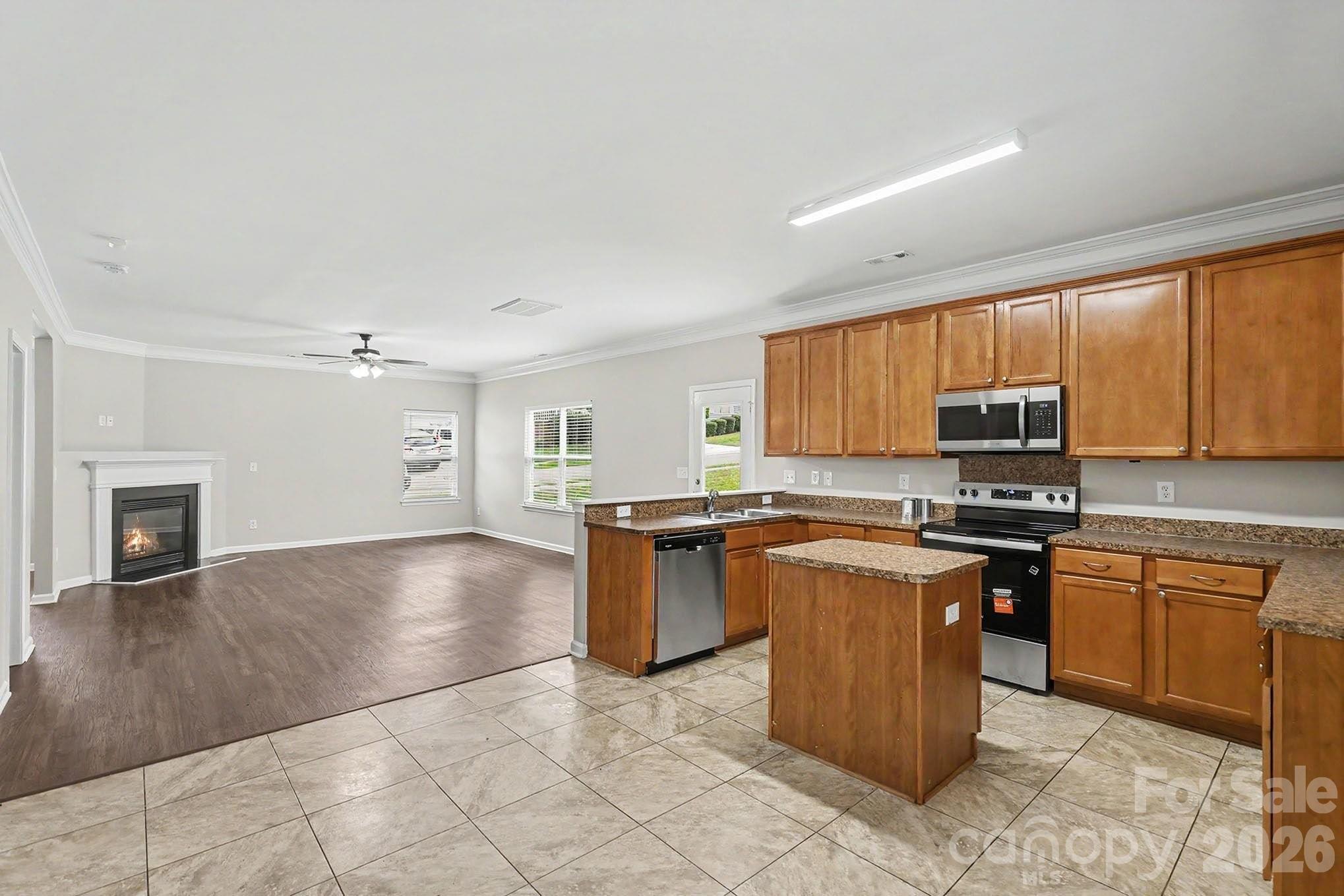 5618 Stowe Derby Drive — Charlotte