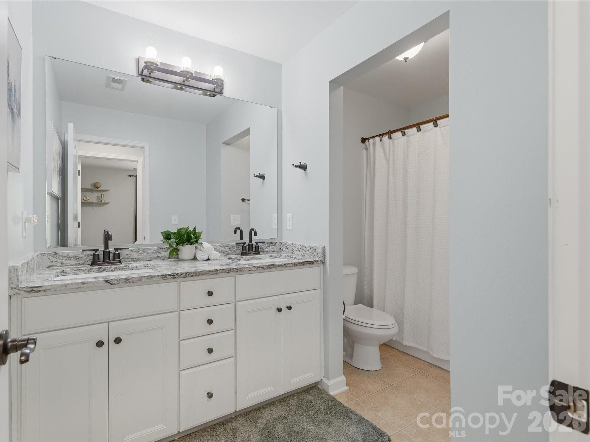 5017 Hedgebrook Lane — Waxhaw