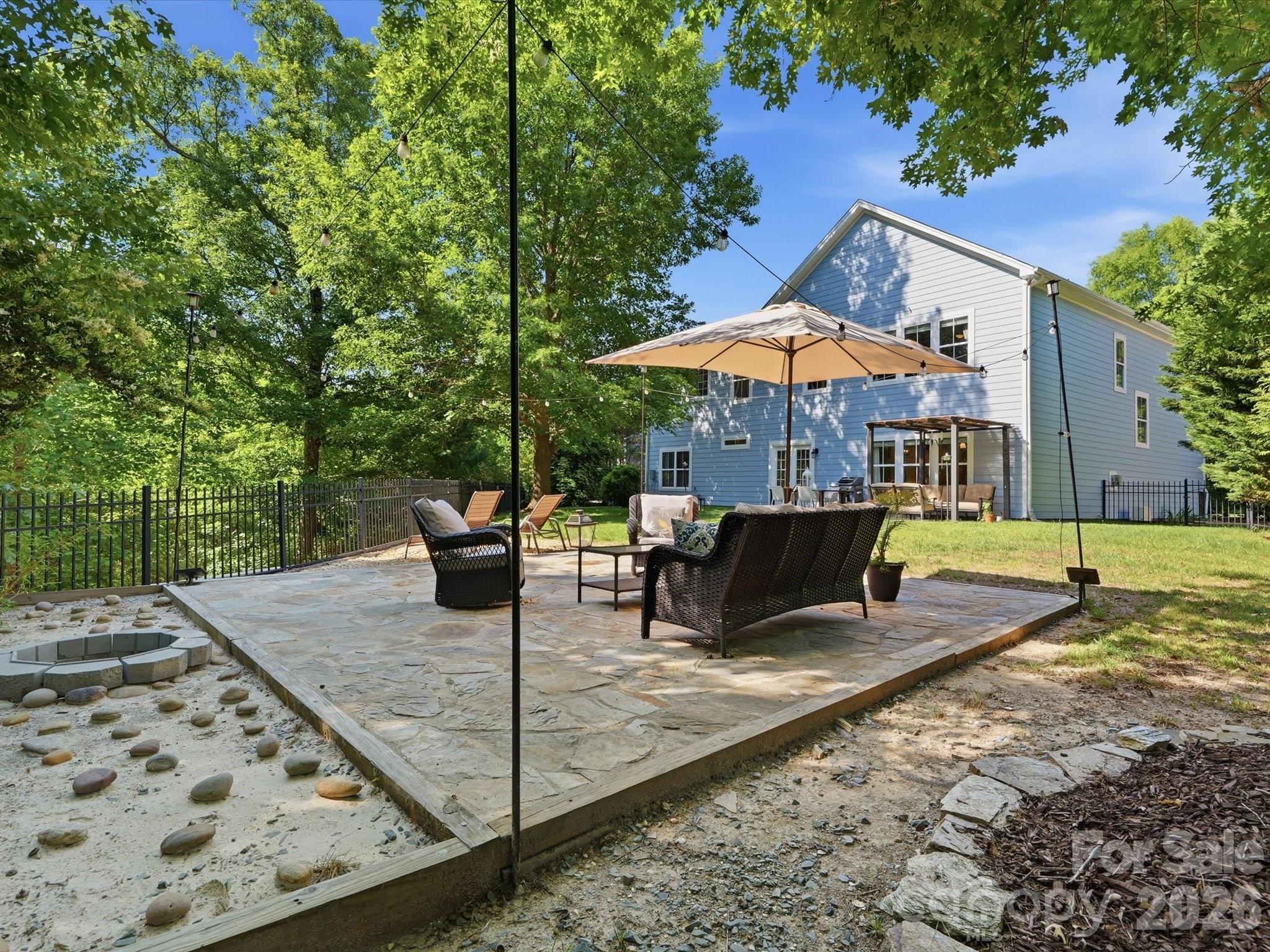 5017 Hedgebrook Lane — Waxhaw