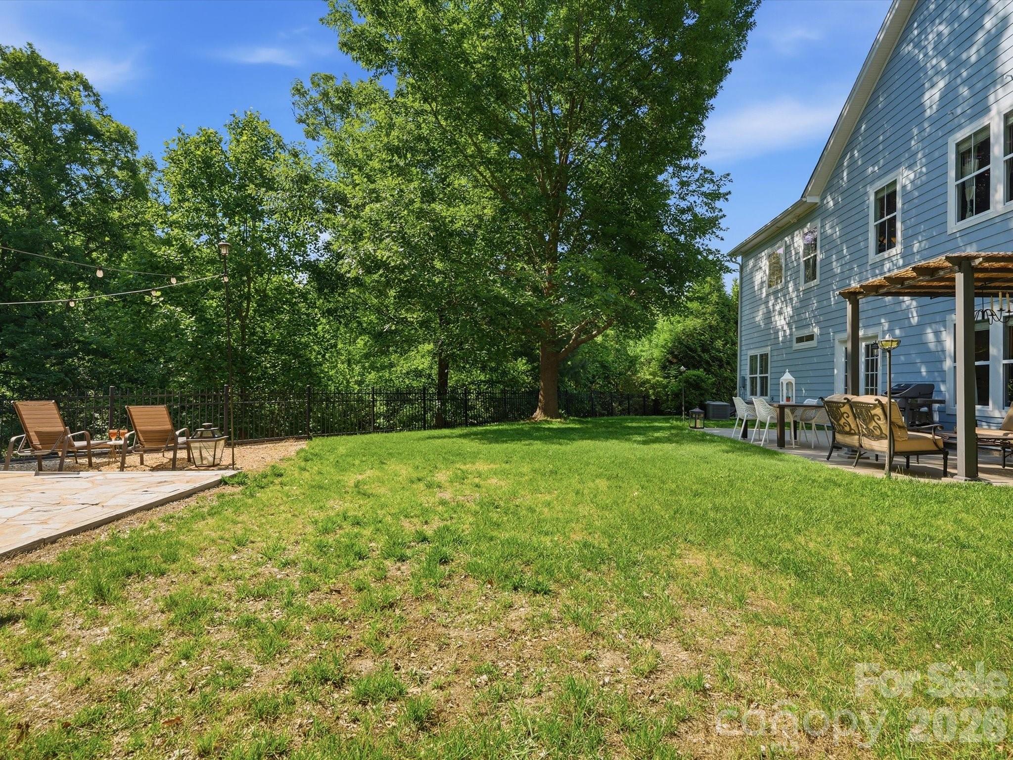 5017 Hedgebrook Lane — Waxhaw