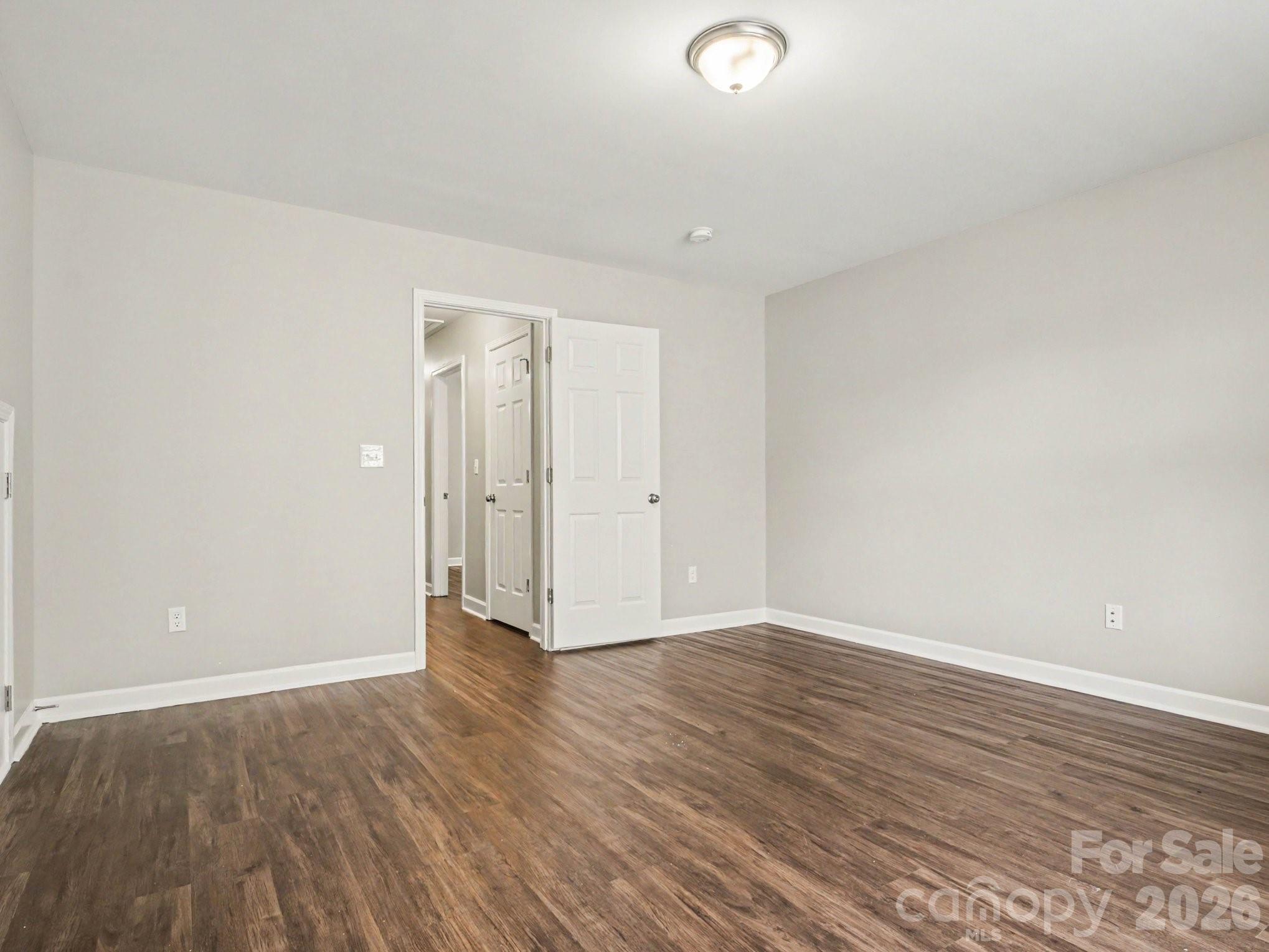 12102 Hampton Place Drive — Charlotte