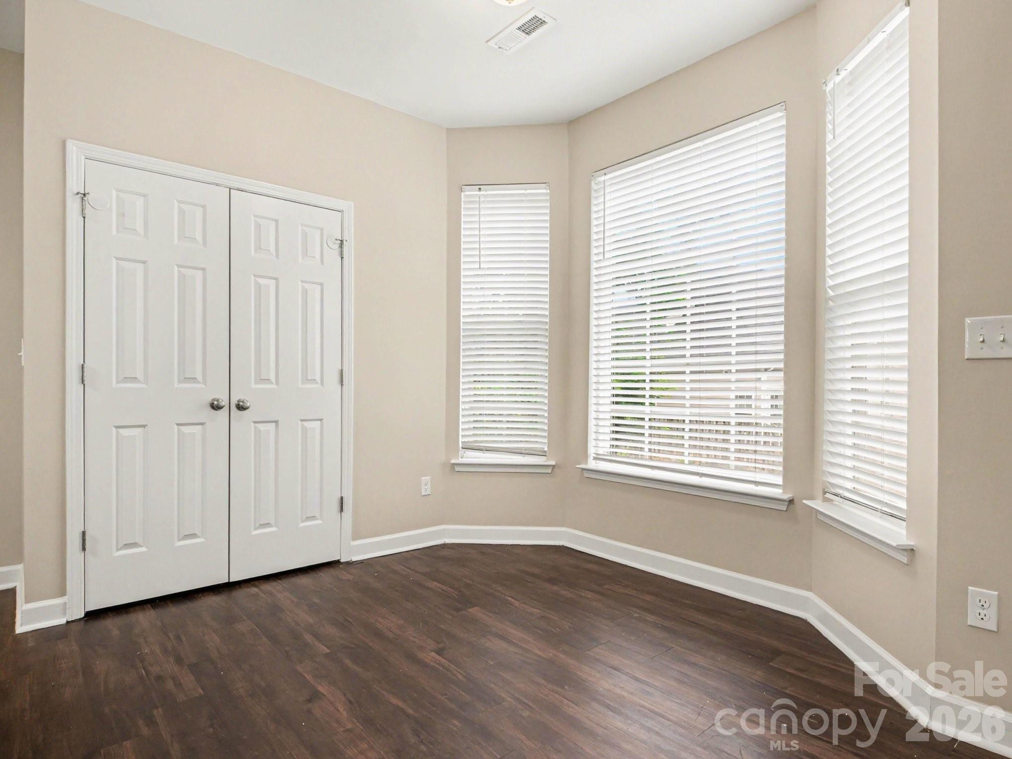12102 Hampton Place Drive — Charlotte