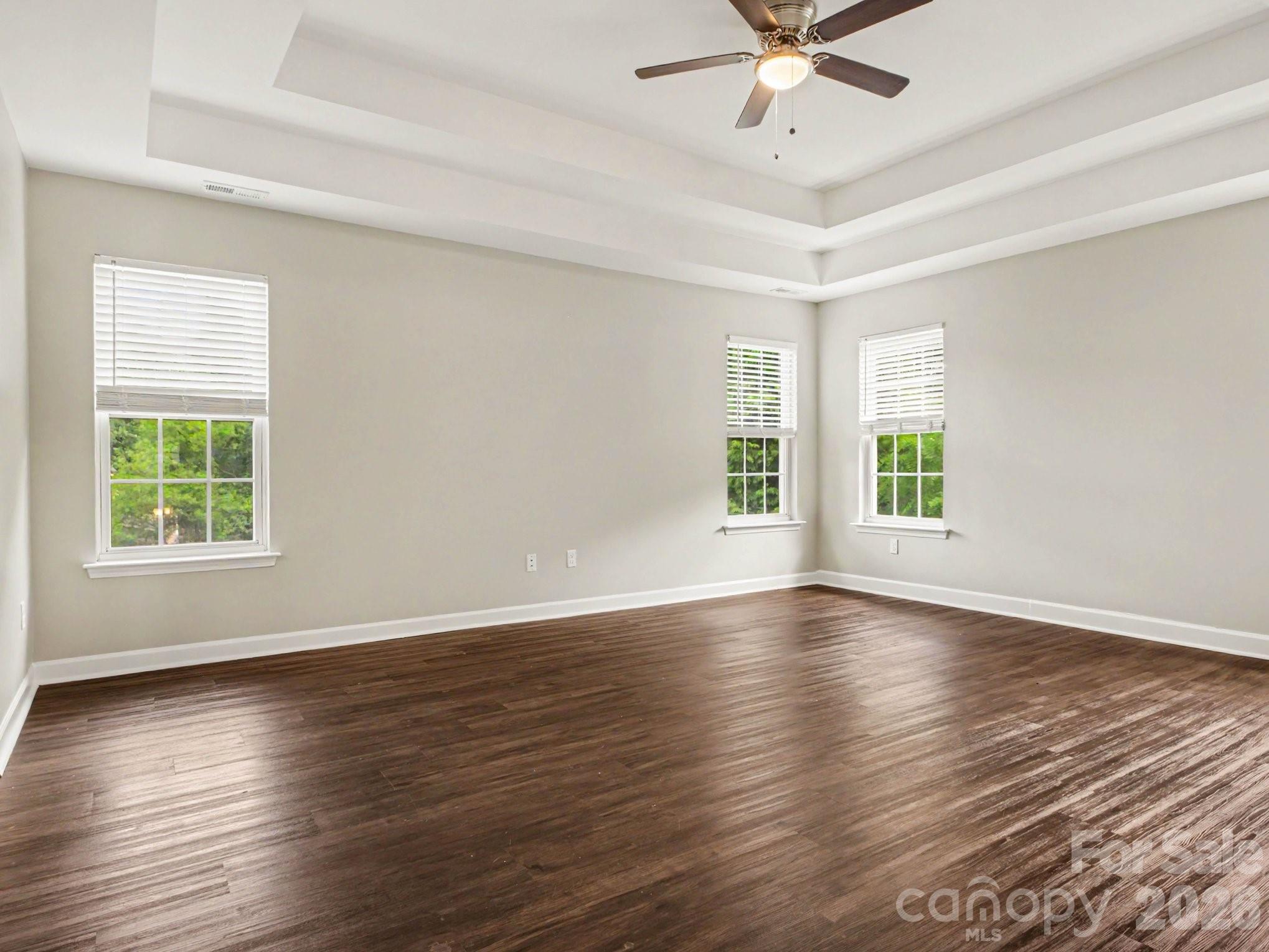 12102 Hampton Place Drive — Charlotte