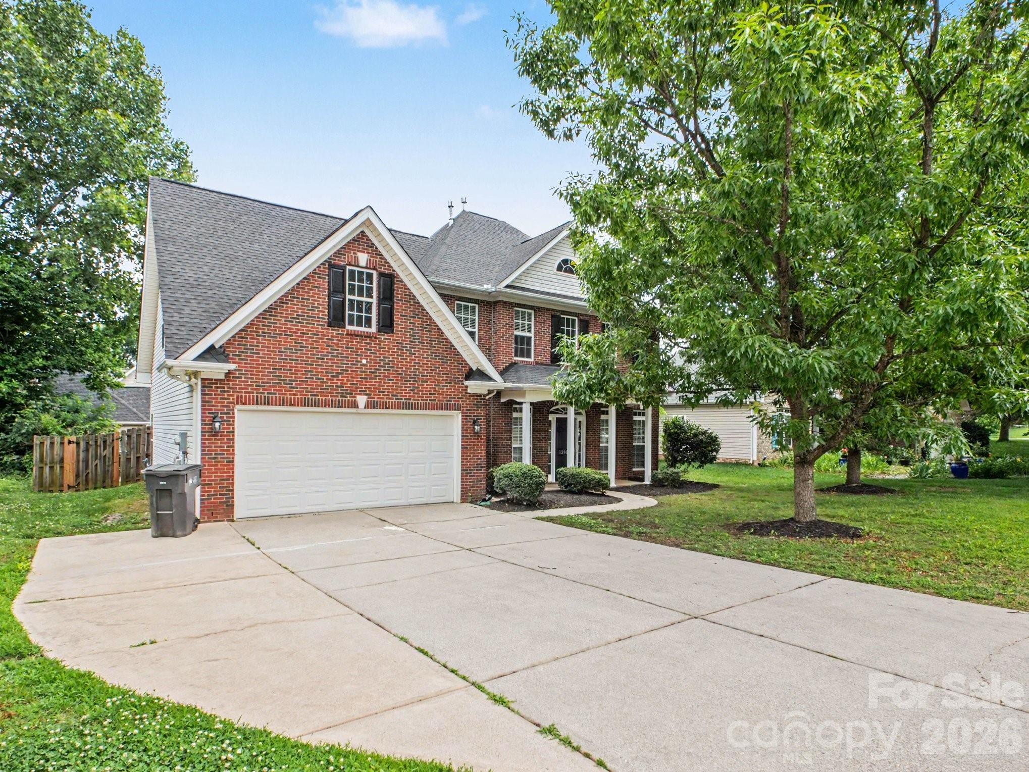 12102 Hampton Place Drive — Charlotte