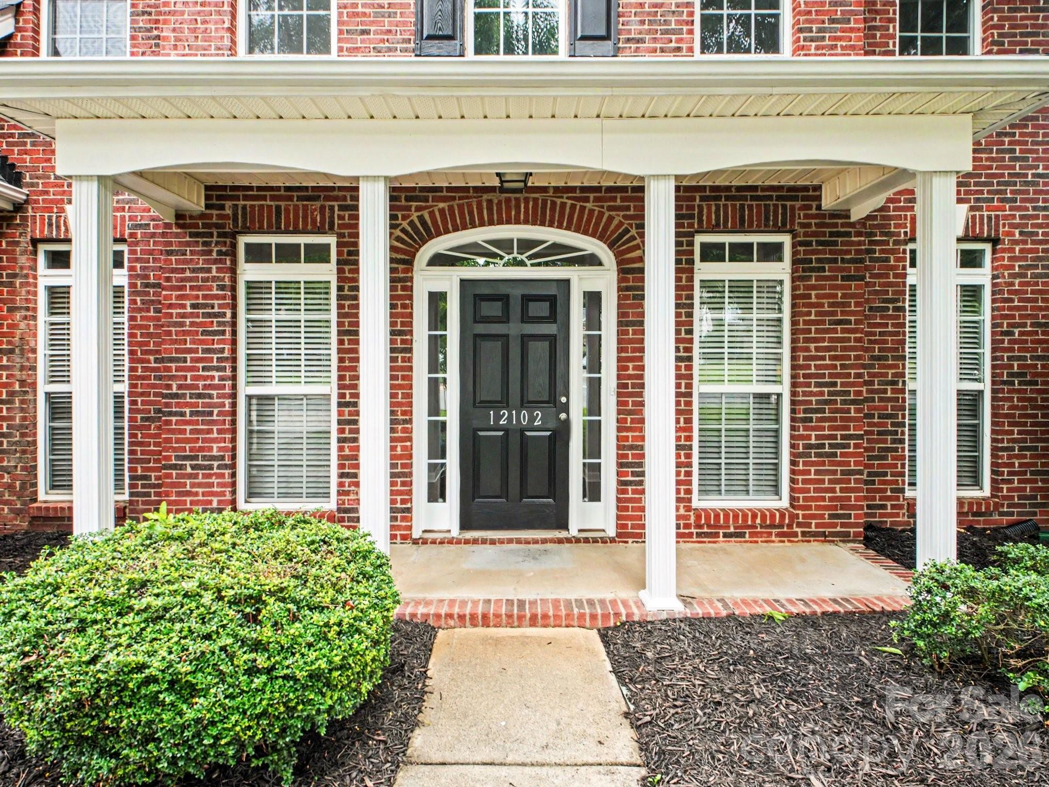 12102 Hampton Place Drive — Charlotte