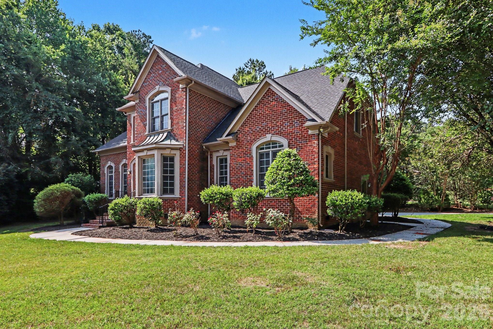 18611 Reflection Rock Court — Davidson