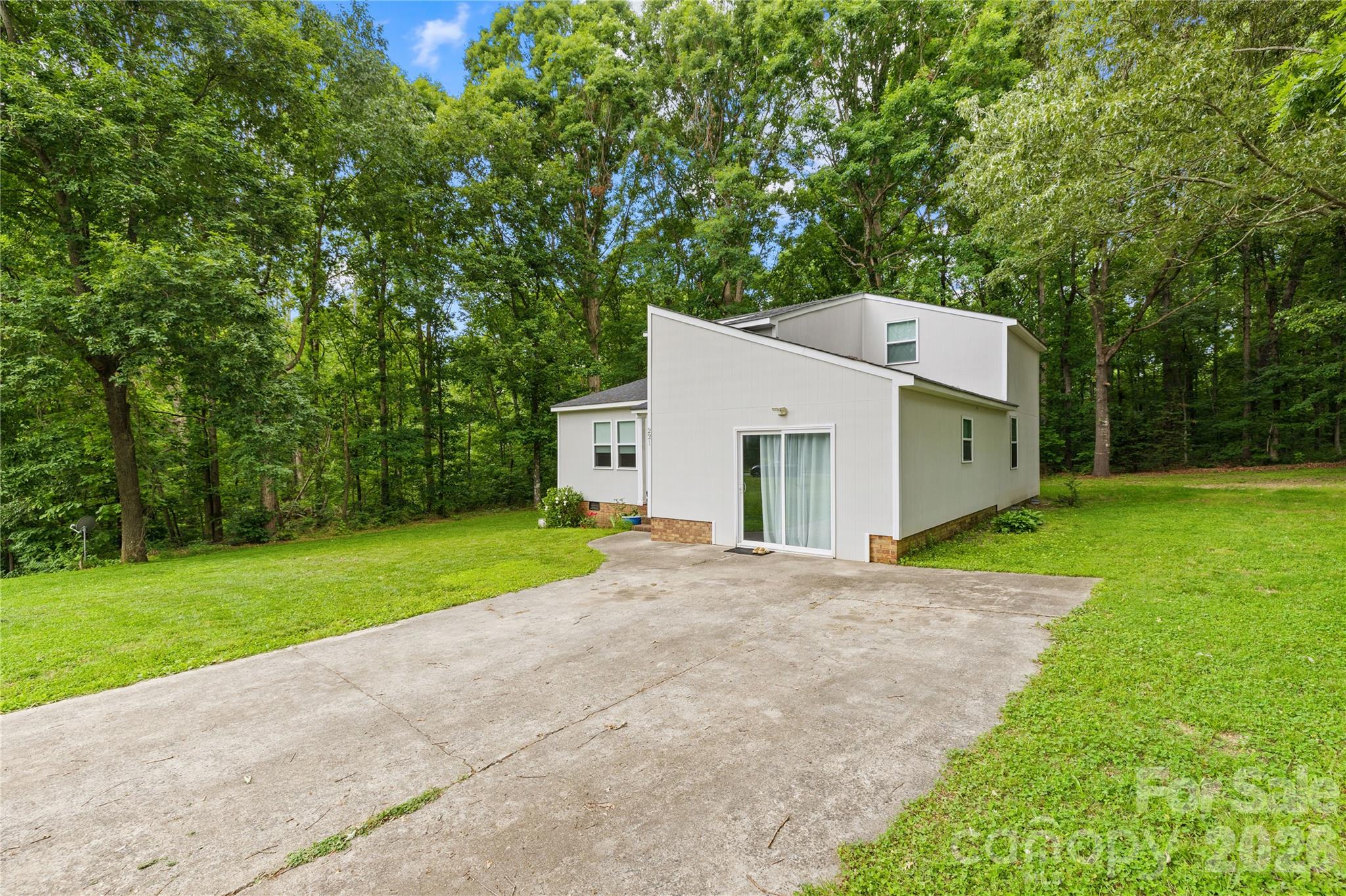 221 Reliance Road — Kings Mountain