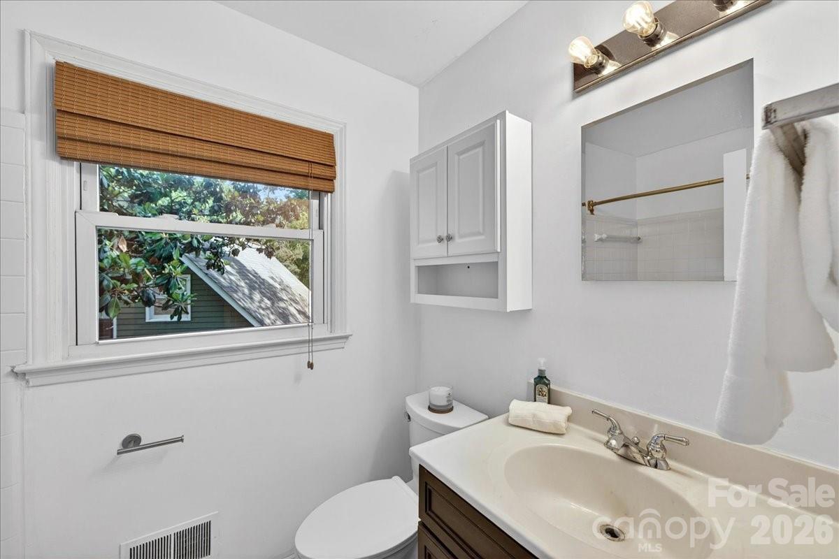 4330 Brookfield Drive — Charlotte