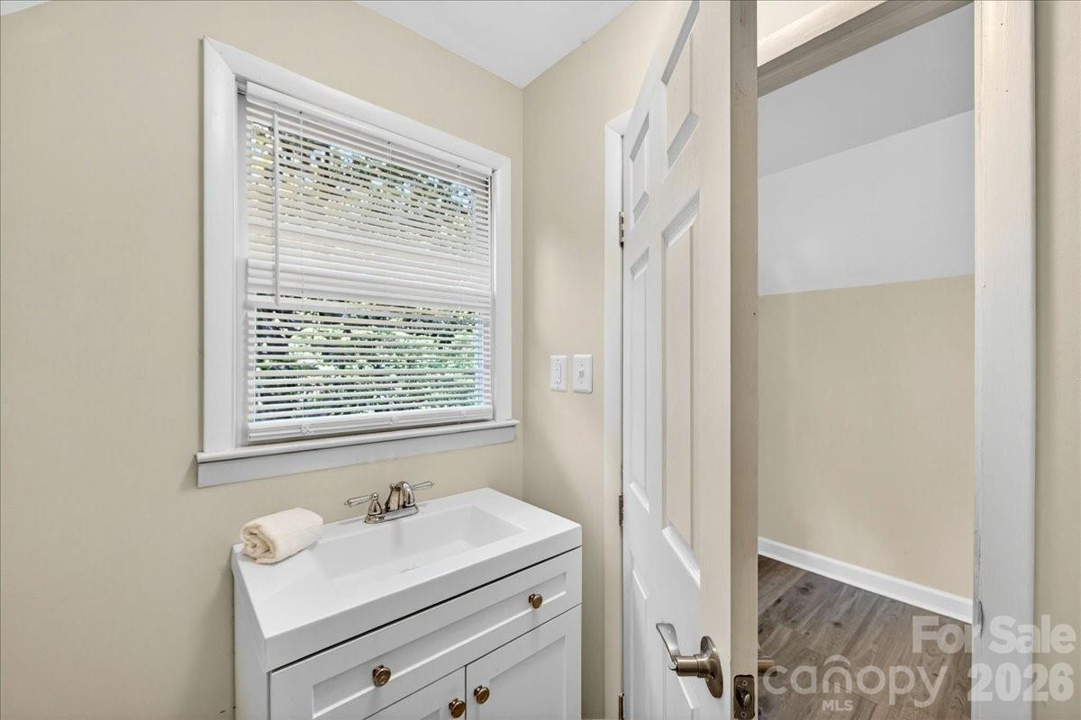 4330 Brookfield Drive — Charlotte
