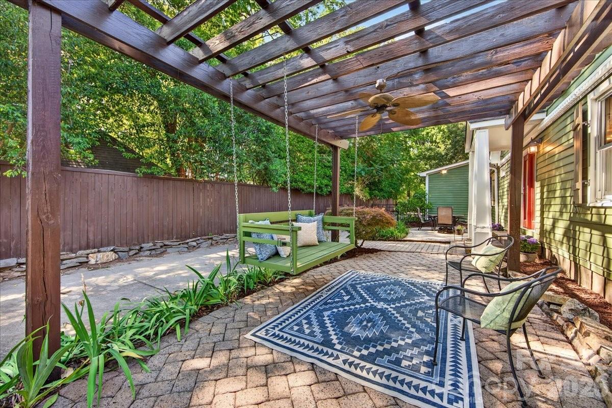 4330 Brookfield Drive — Charlotte