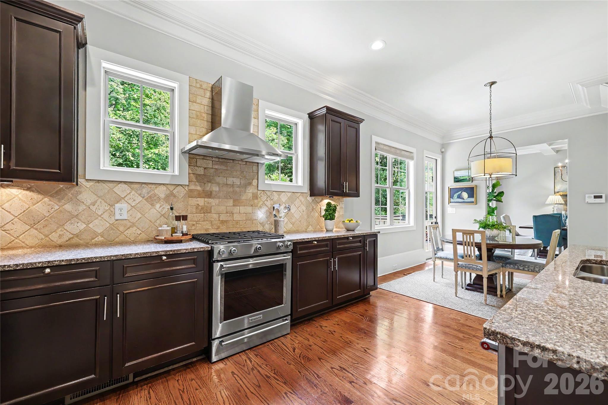1908 Nassau Boulevard — Charlotte